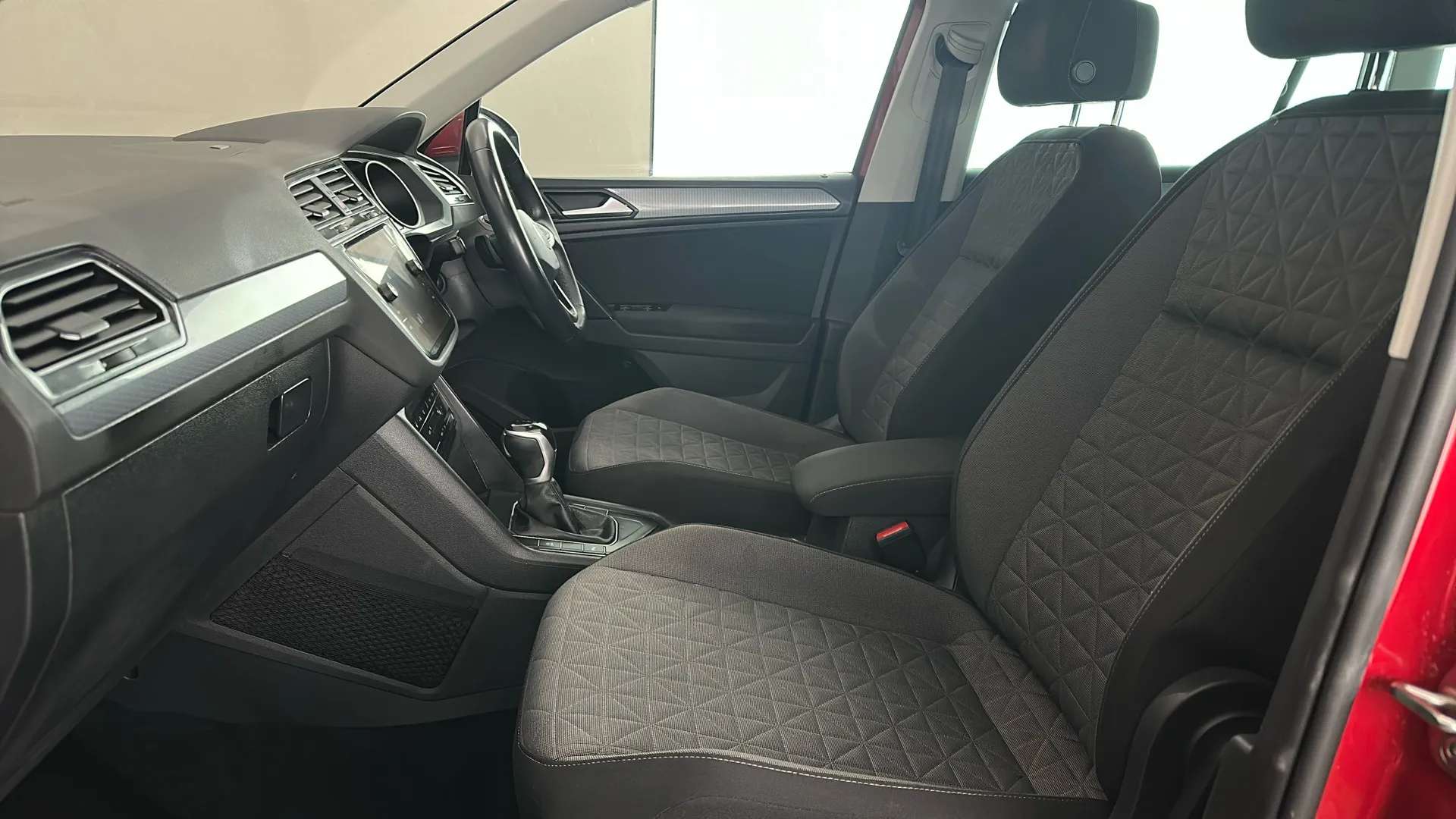 2021 VOLKSWAGEN TIGUAN 2021 VOLKSWAGEN TIGUAN