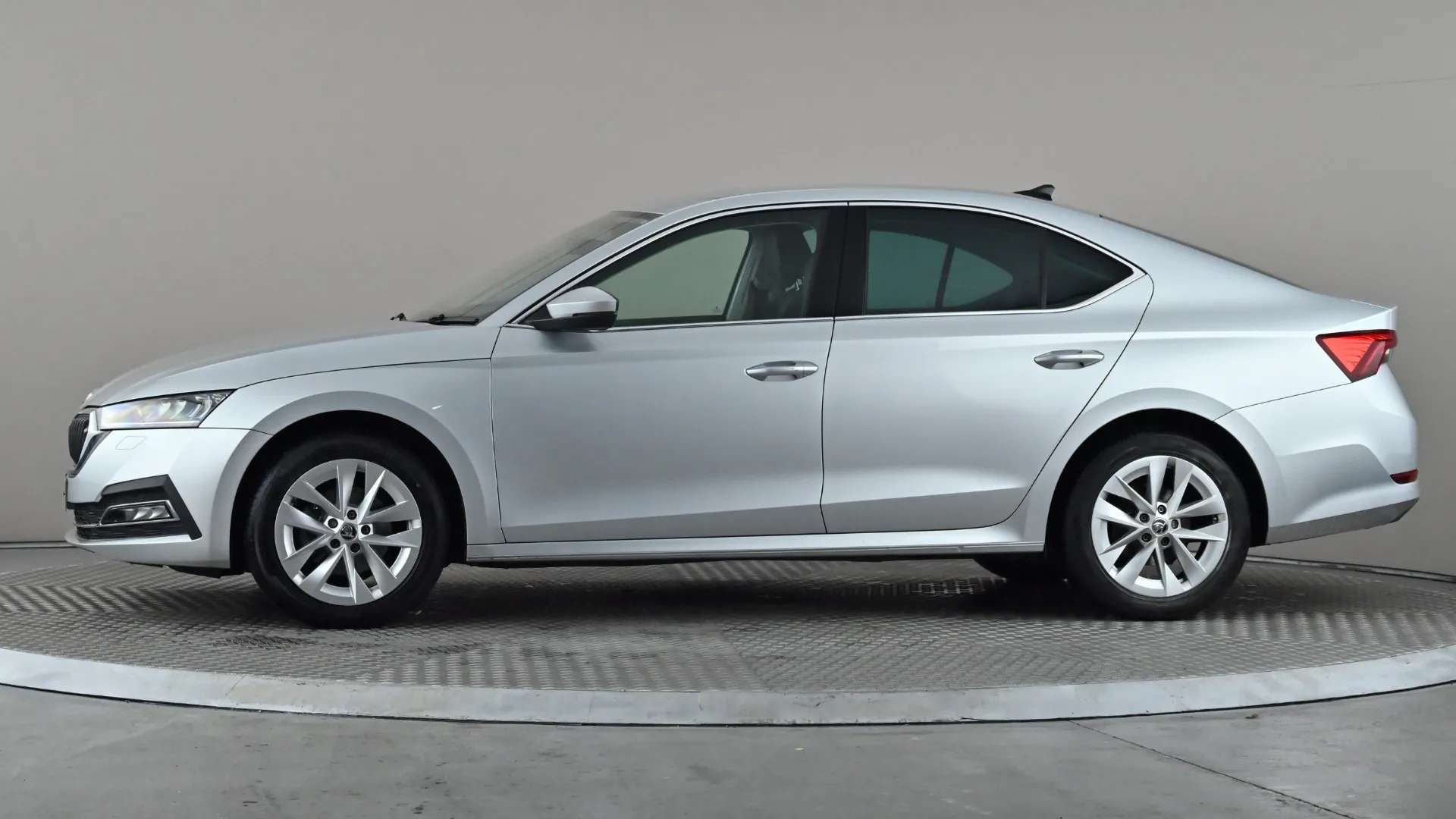A 2024 SKODA OCTAVIA 2.0 TDI 150 SE L DSG A 2024 SKODA OCTAVIA 2.0 TDI 150 SE L DSG