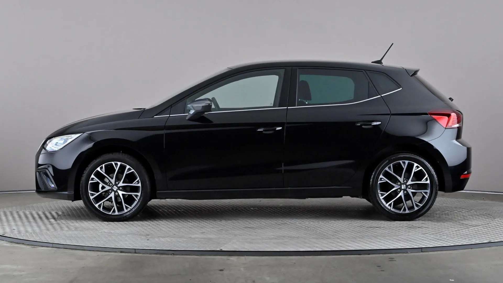 A 2024 SEAT IBIZA 1.0 TSI 95 Xcellence A 2024 SEAT IBIZA 1.0 TSI 95 Xcellence