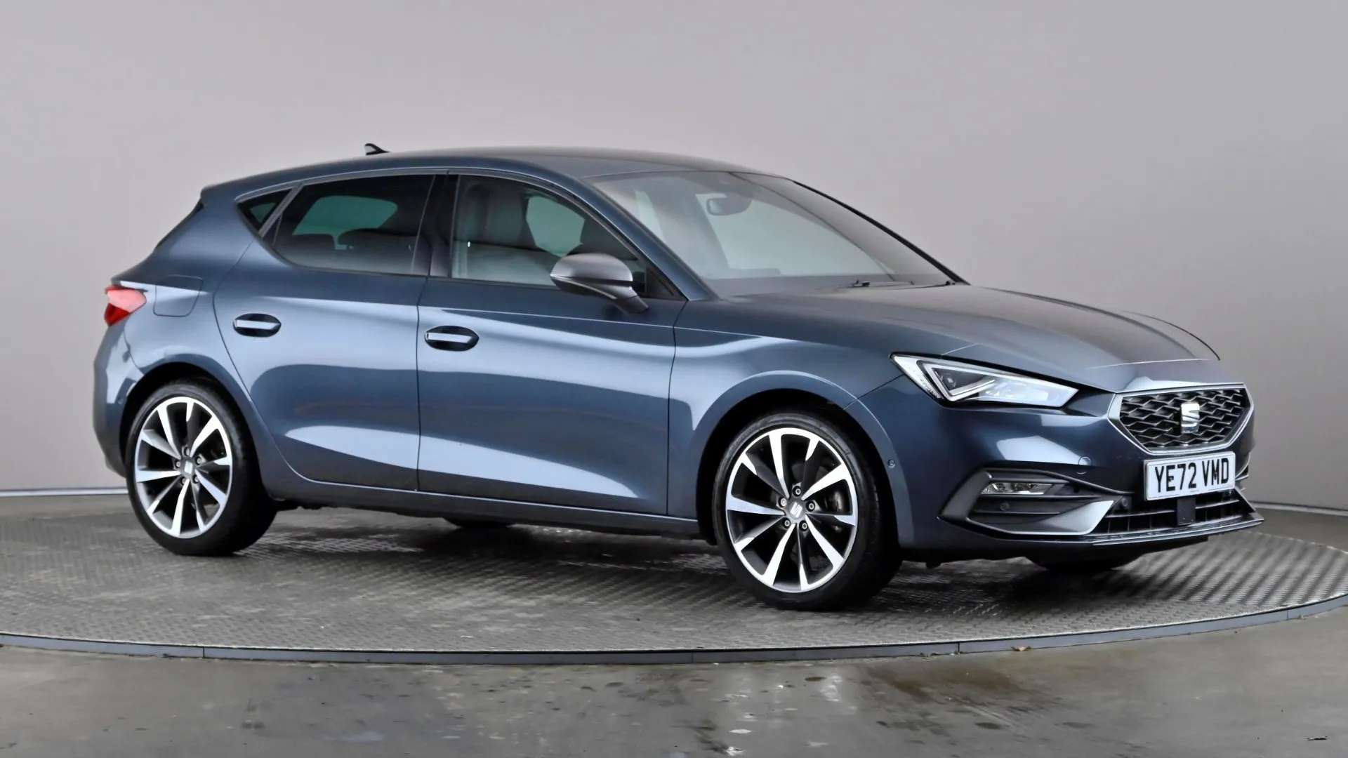 A 2022 SEAT LEON 1.5 TSI EVO FR Sport A 2022 SEAT LEON 1.5 TSI EVO FR Sport