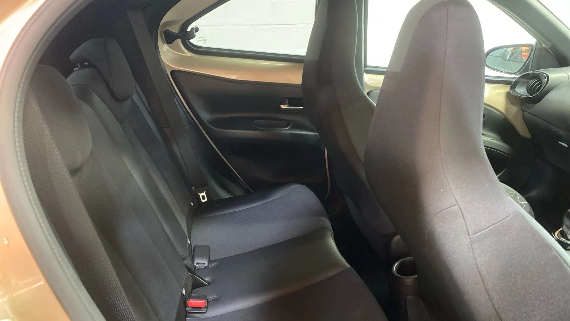 2023 TOYOTA AYGO X 2023 TOYOTA AYGO X