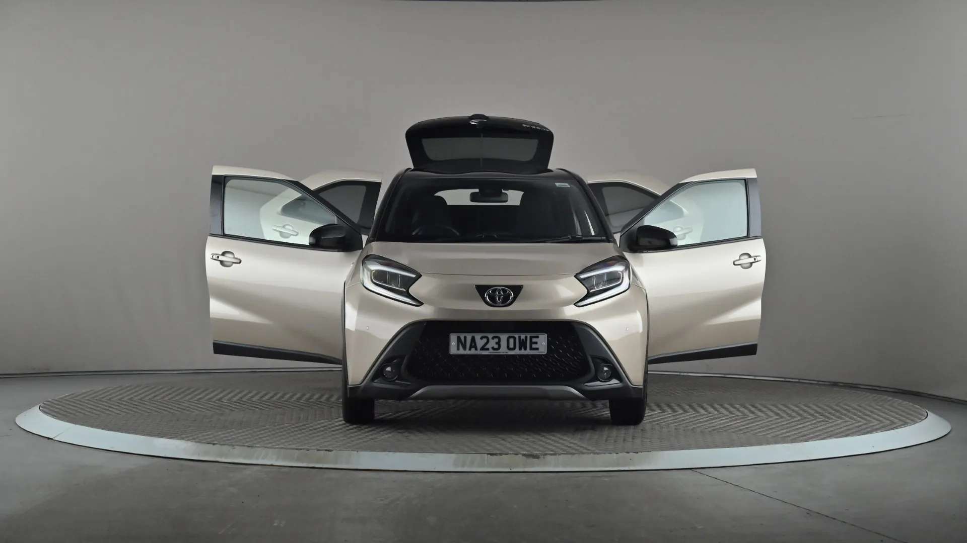 2023 TOYOTA AYGO X 2023 TOYOTA AYGO X