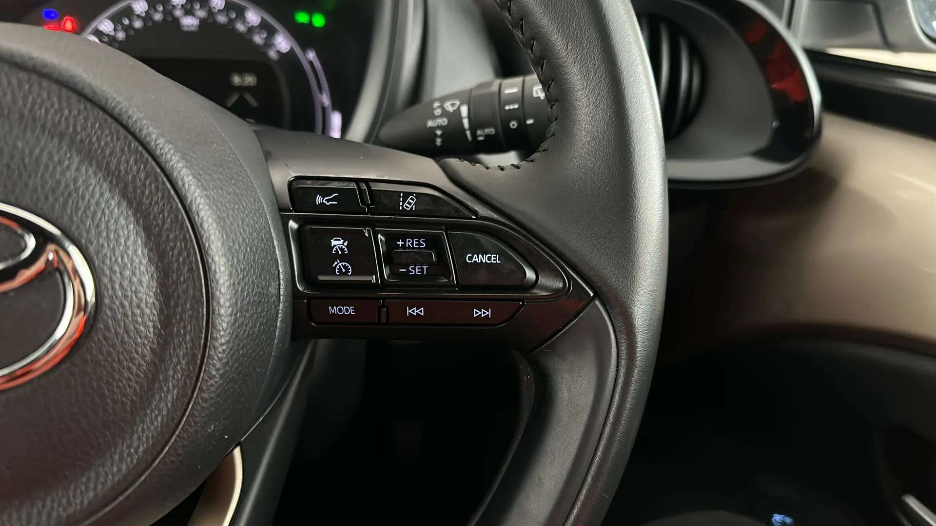 2023 TOYOTA AYGO X 2023 TOYOTA AYGO X