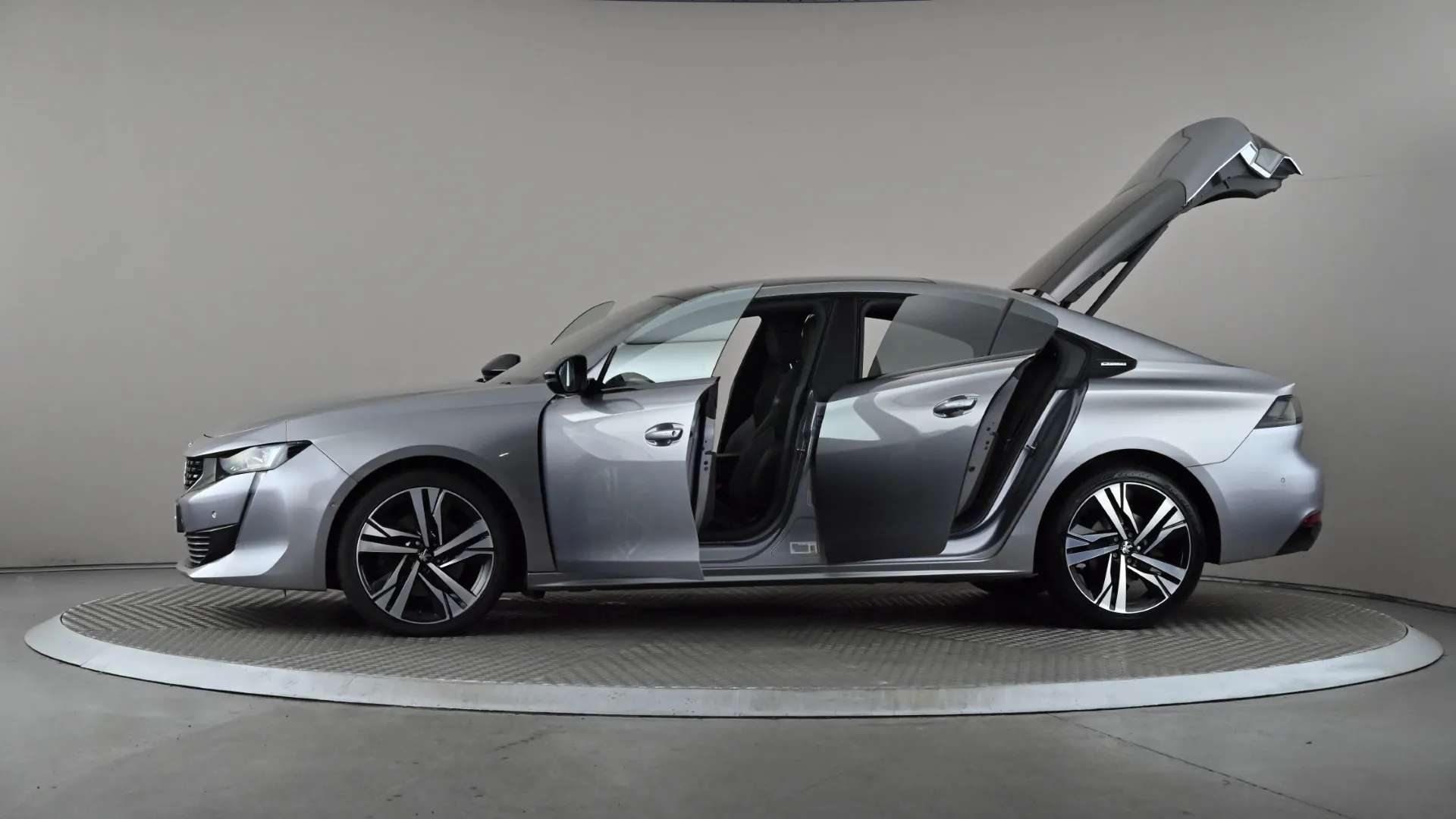 2019 PEUGEOT 508 2019 PEUGEOT 508