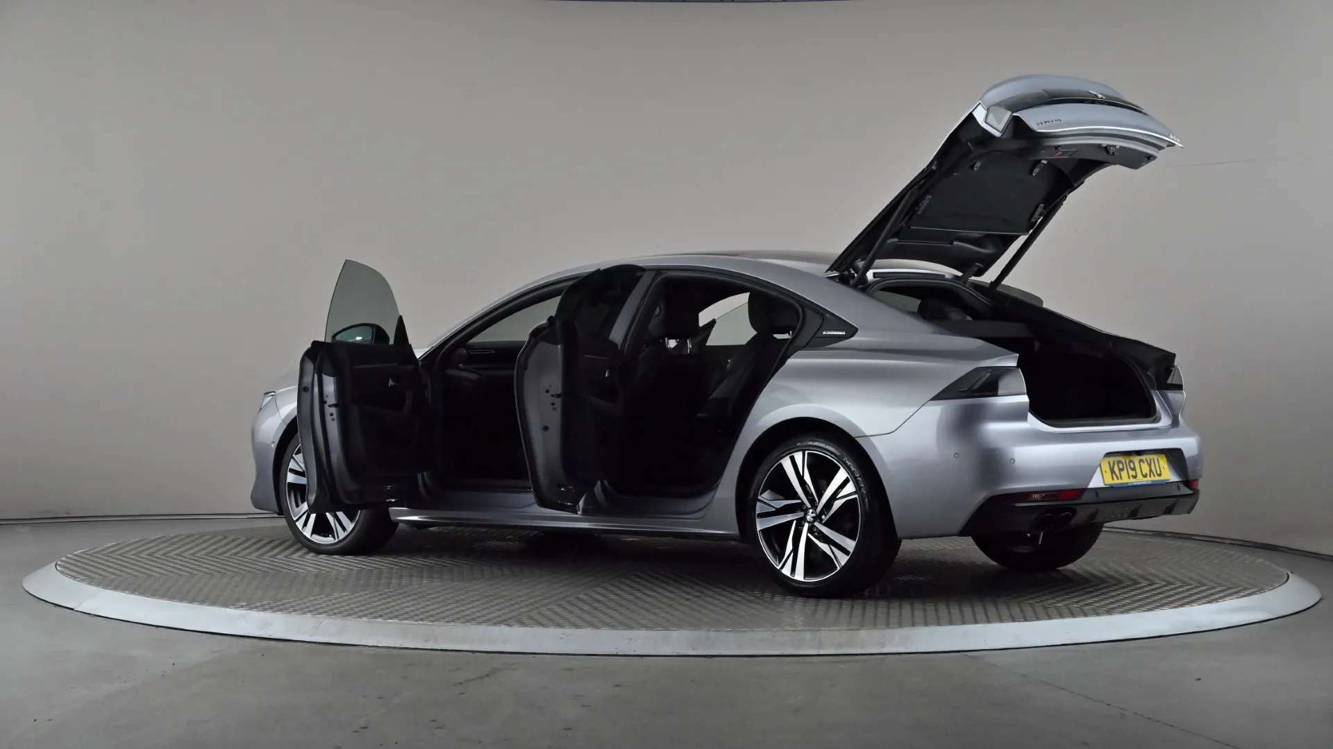 2019 PEUGEOT 508 2019 PEUGEOT 508
