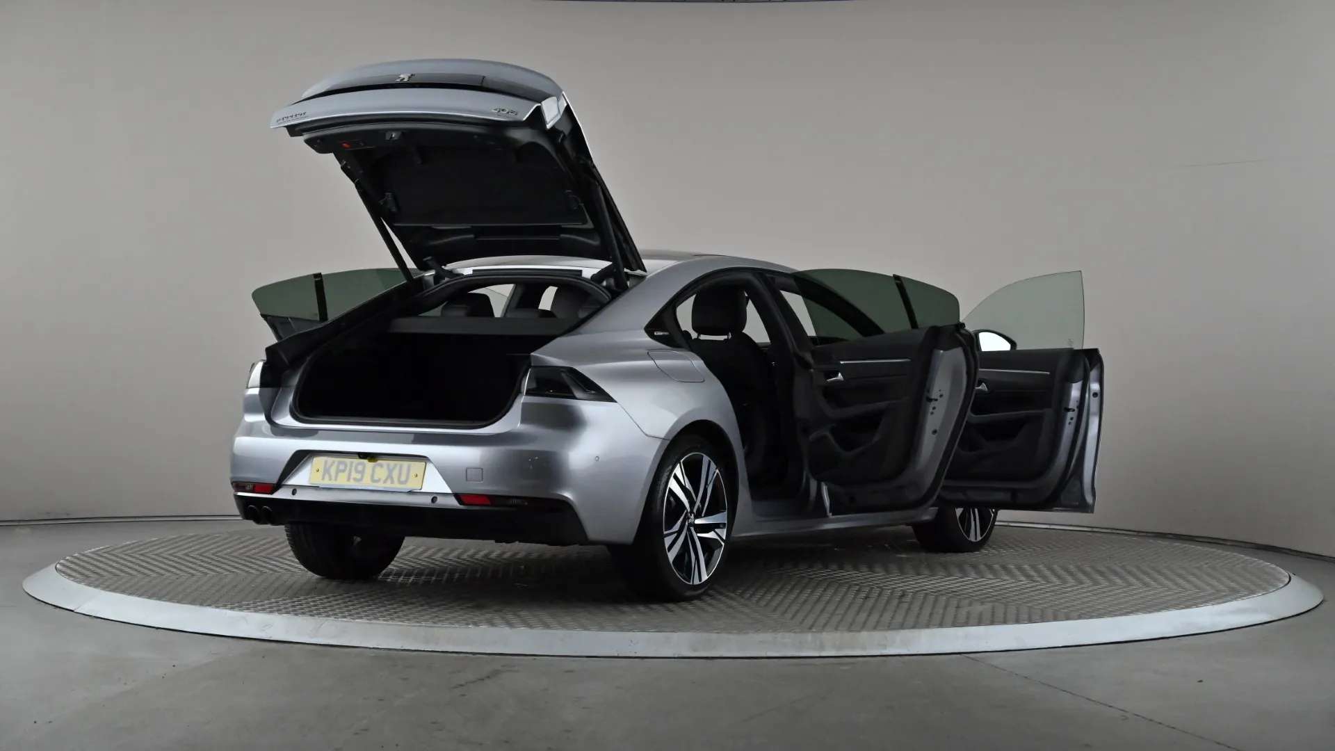 2019 PEUGEOT 508 2019 PEUGEOT 508