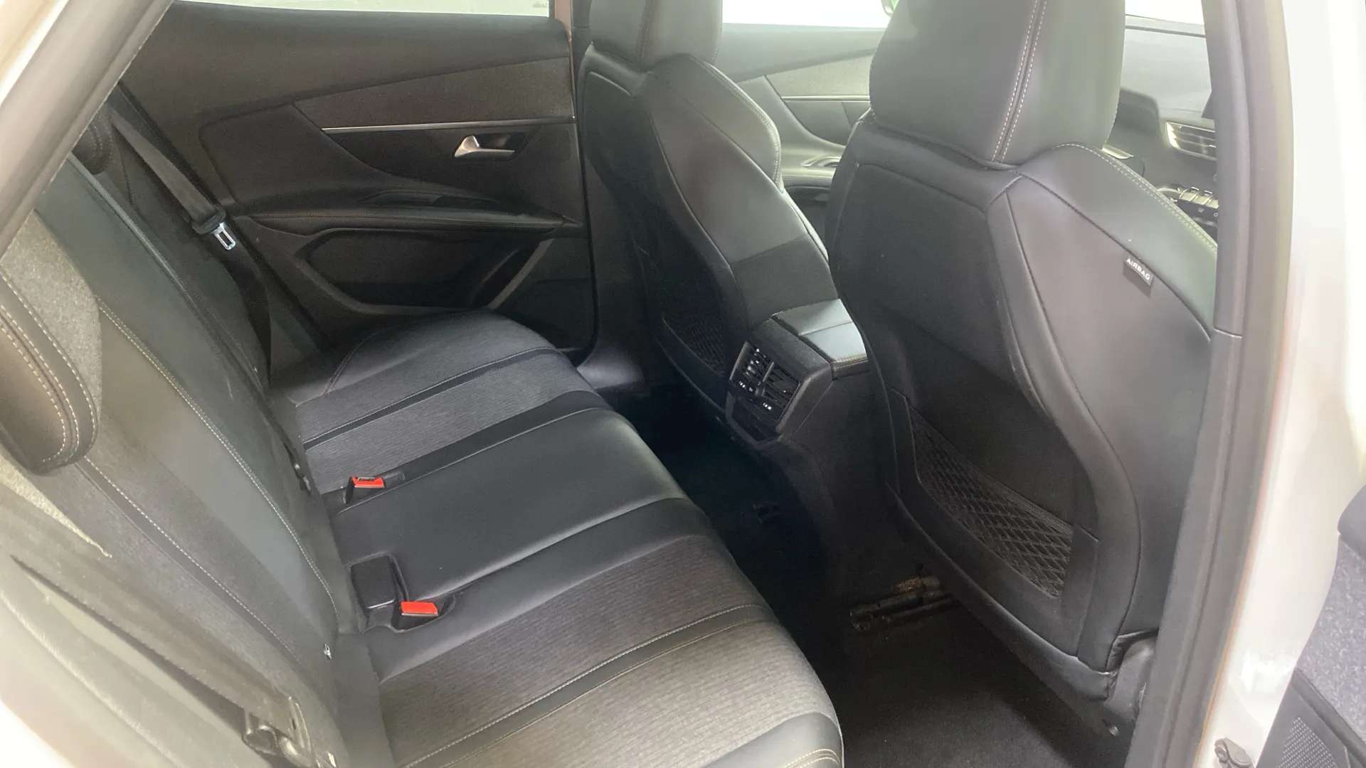 2019 PEUGEOT 3008 2019 PEUGEOT 3008