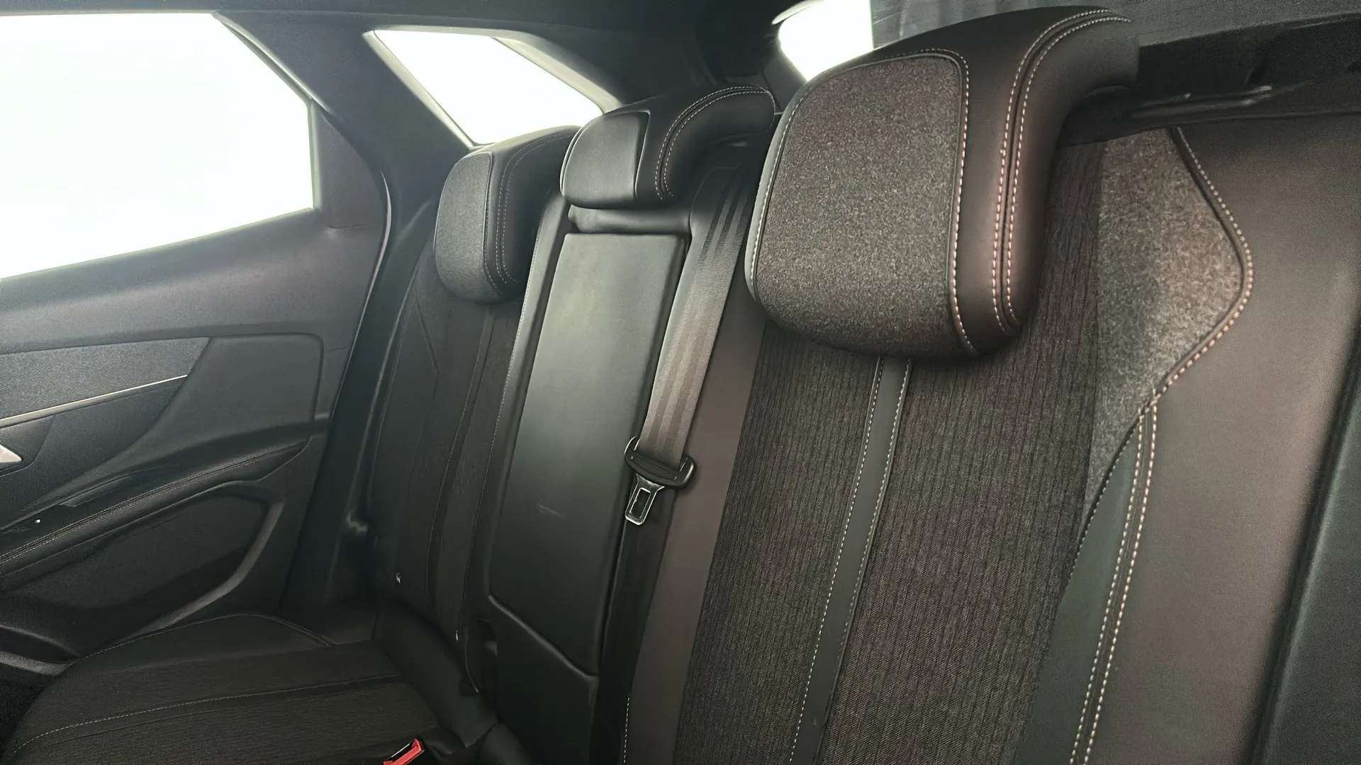 2019 PEUGEOT 3008 2019 PEUGEOT 3008