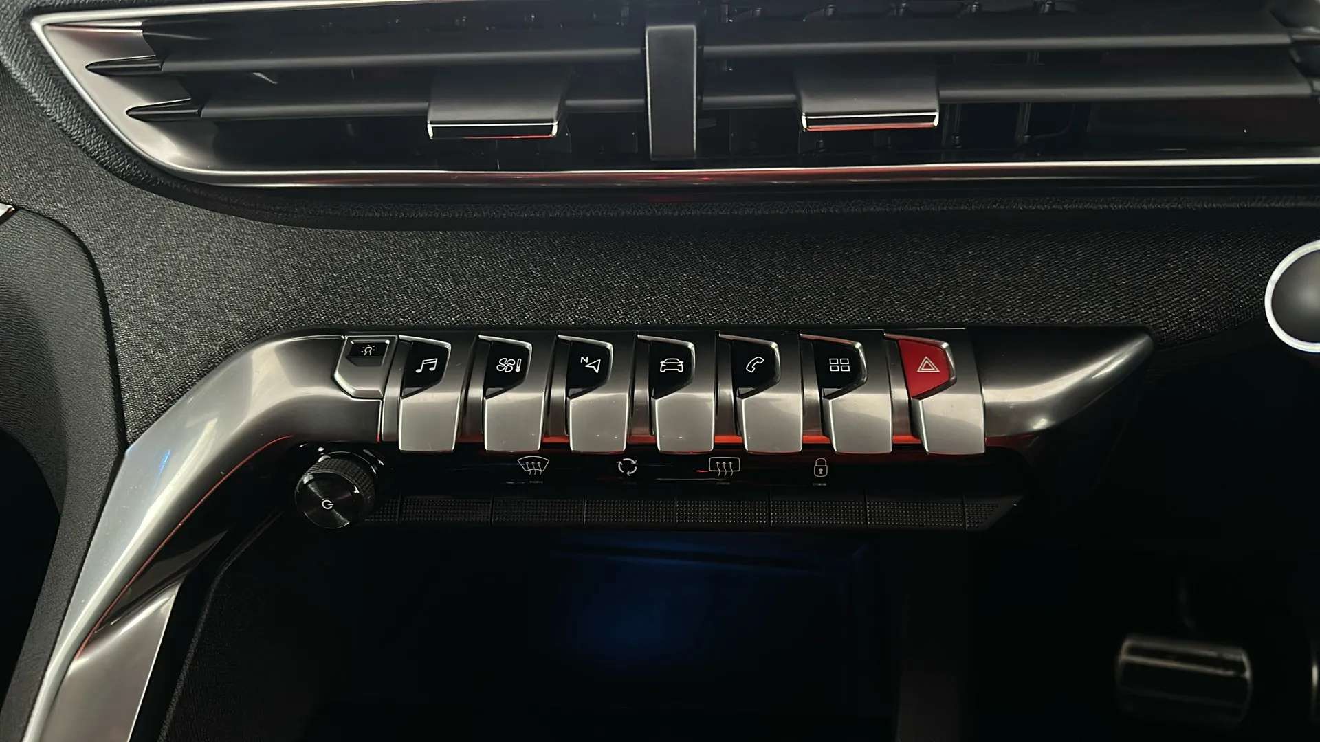 2019 PEUGEOT 3008 2019 PEUGEOT 3008