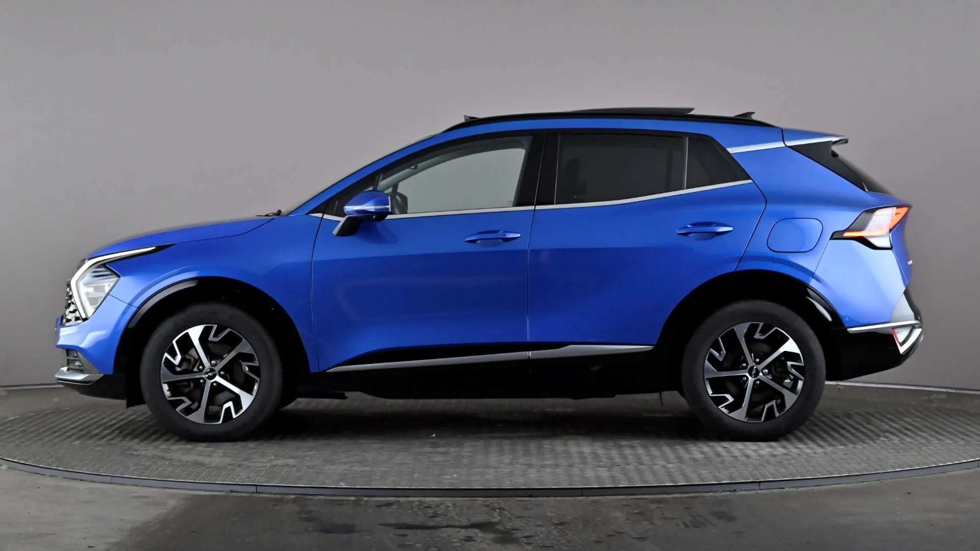 A 2023 KIA SPORTAGE 1.6T GDi HEV 4 Auto A 2023 KIA SPORTAGE 1.6T GDi HEV 4 Auto