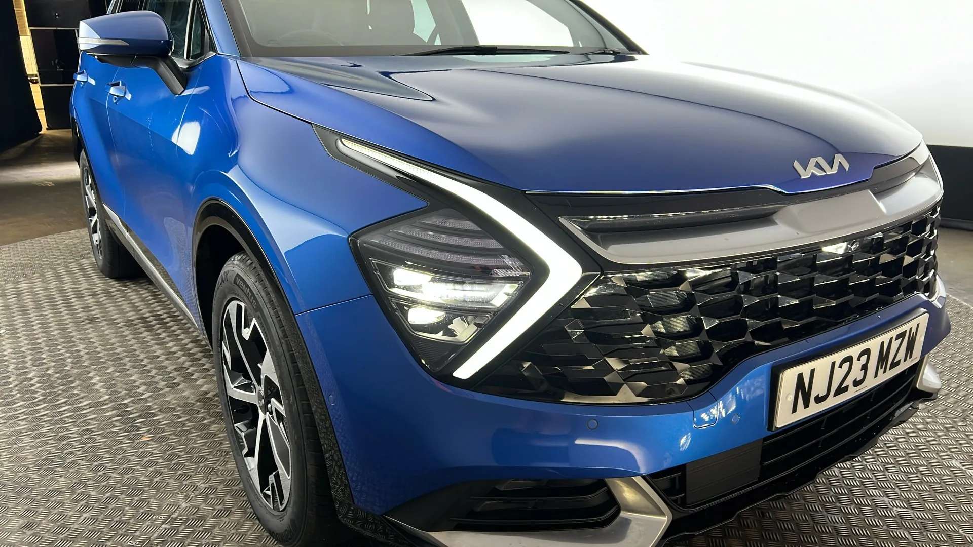 2023 KIA SPORTAGE 2023 KIA SPORTAGE