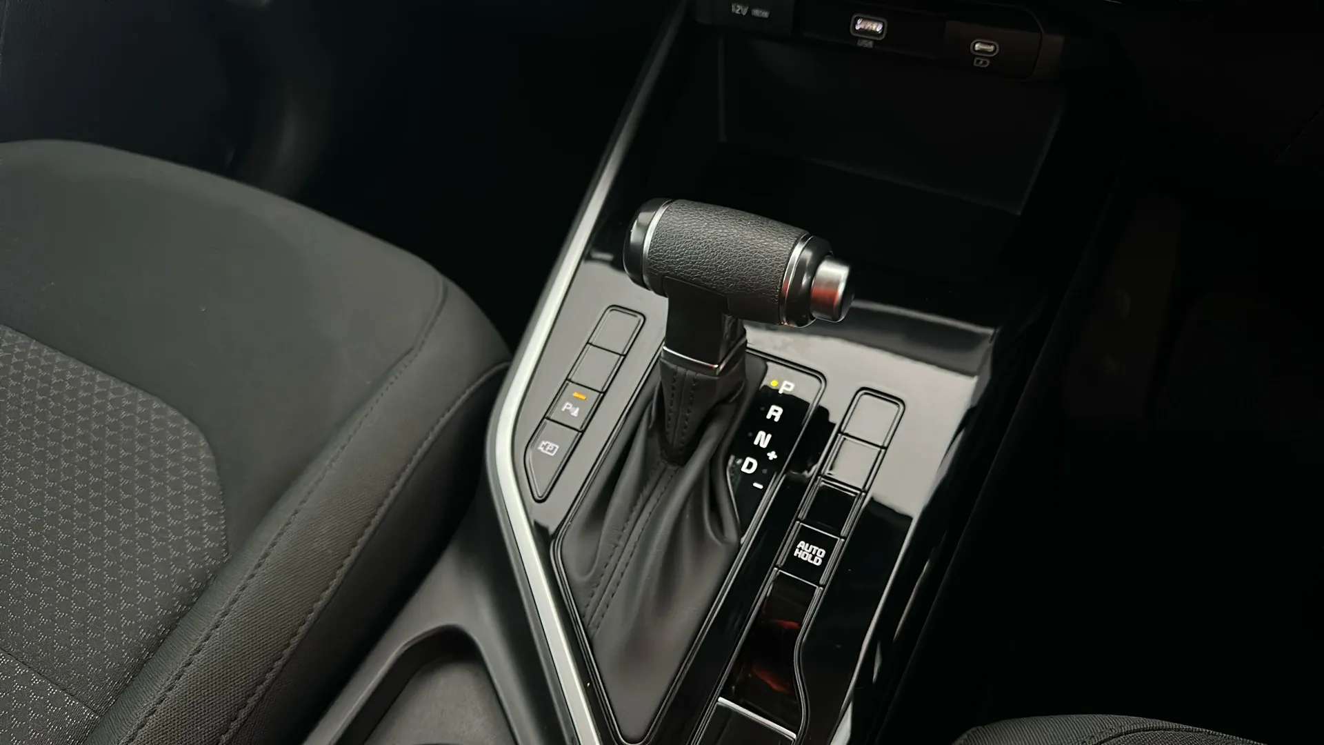 2023 KIA NIRO 2023 KIA NIRO