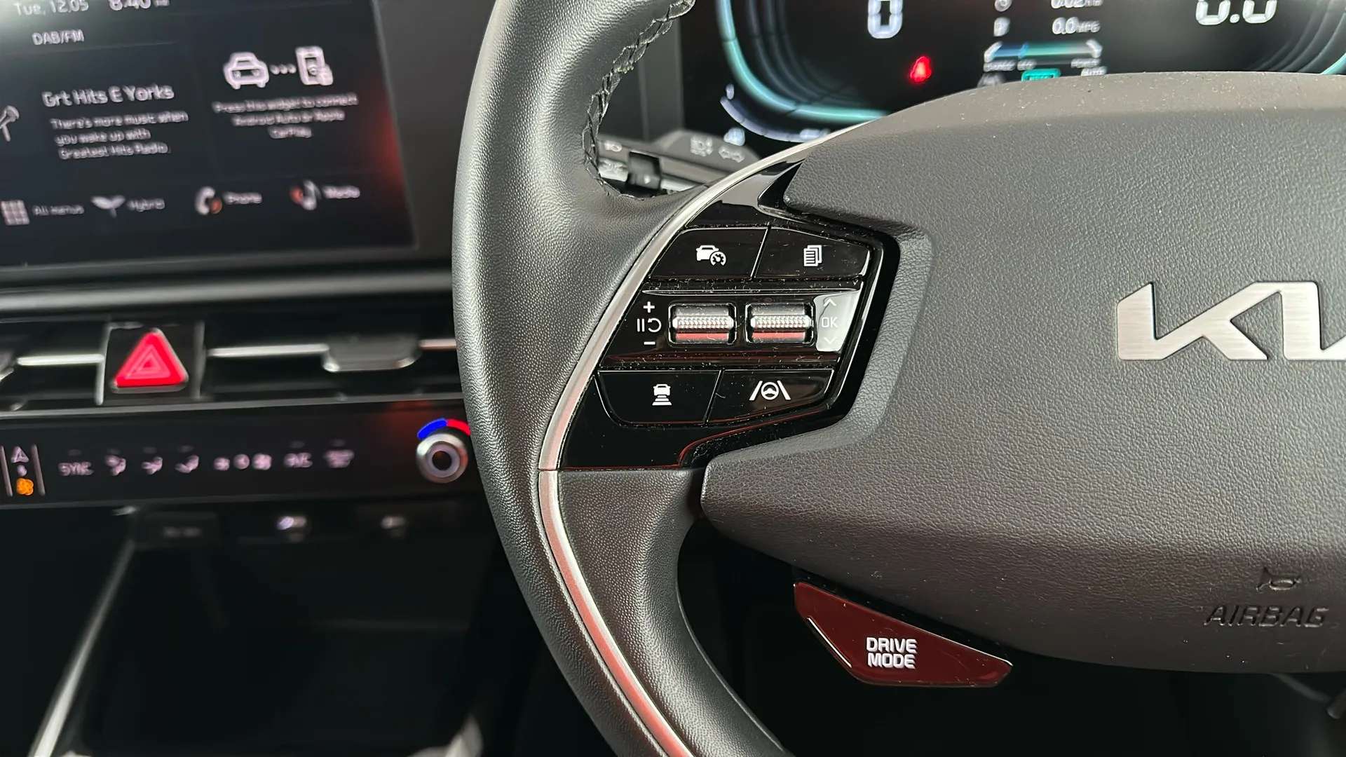 2023 KIA NIRO 2023 KIA NIRO