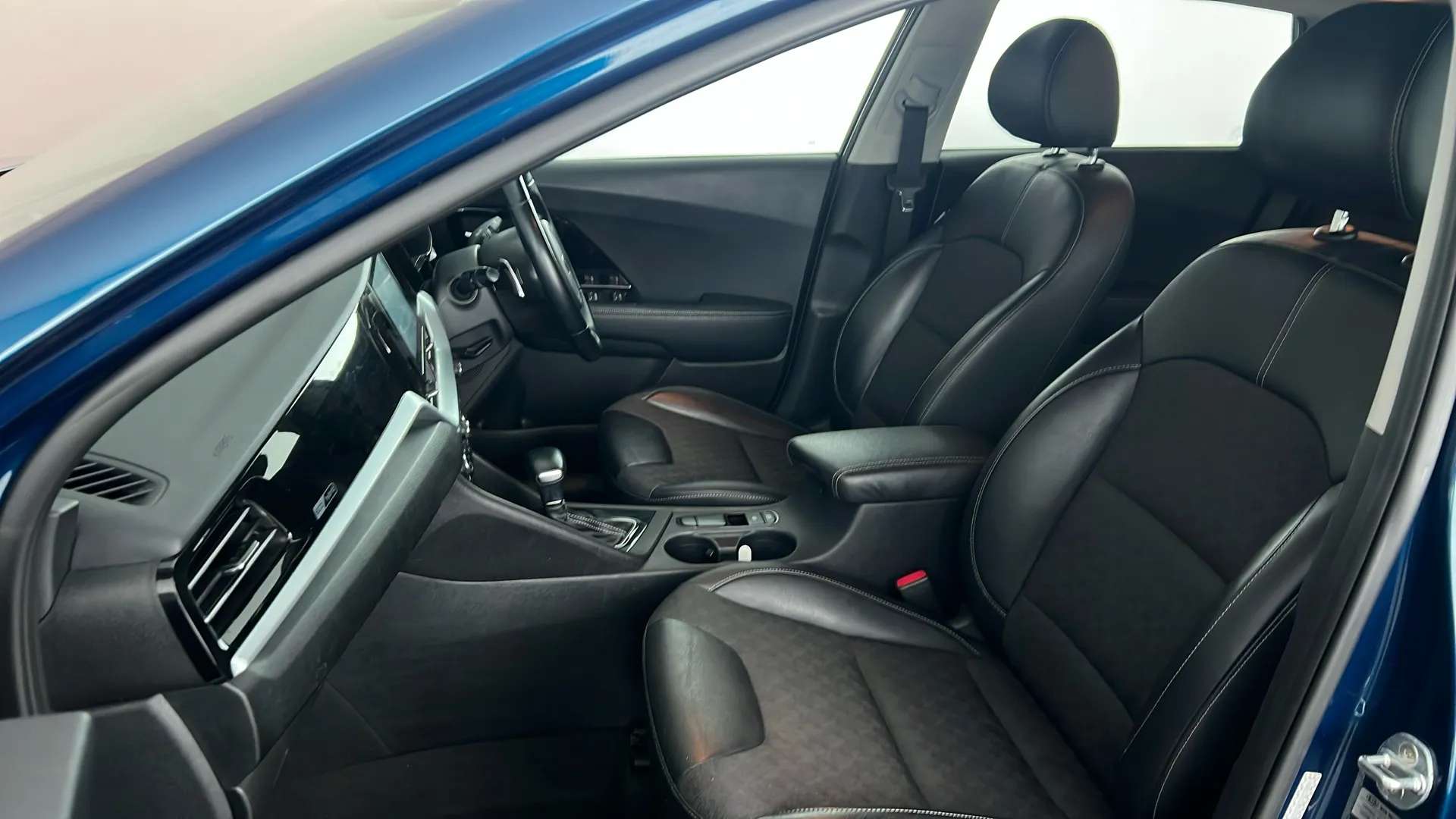 2020 KIA NIRO 2020 KIA NIRO