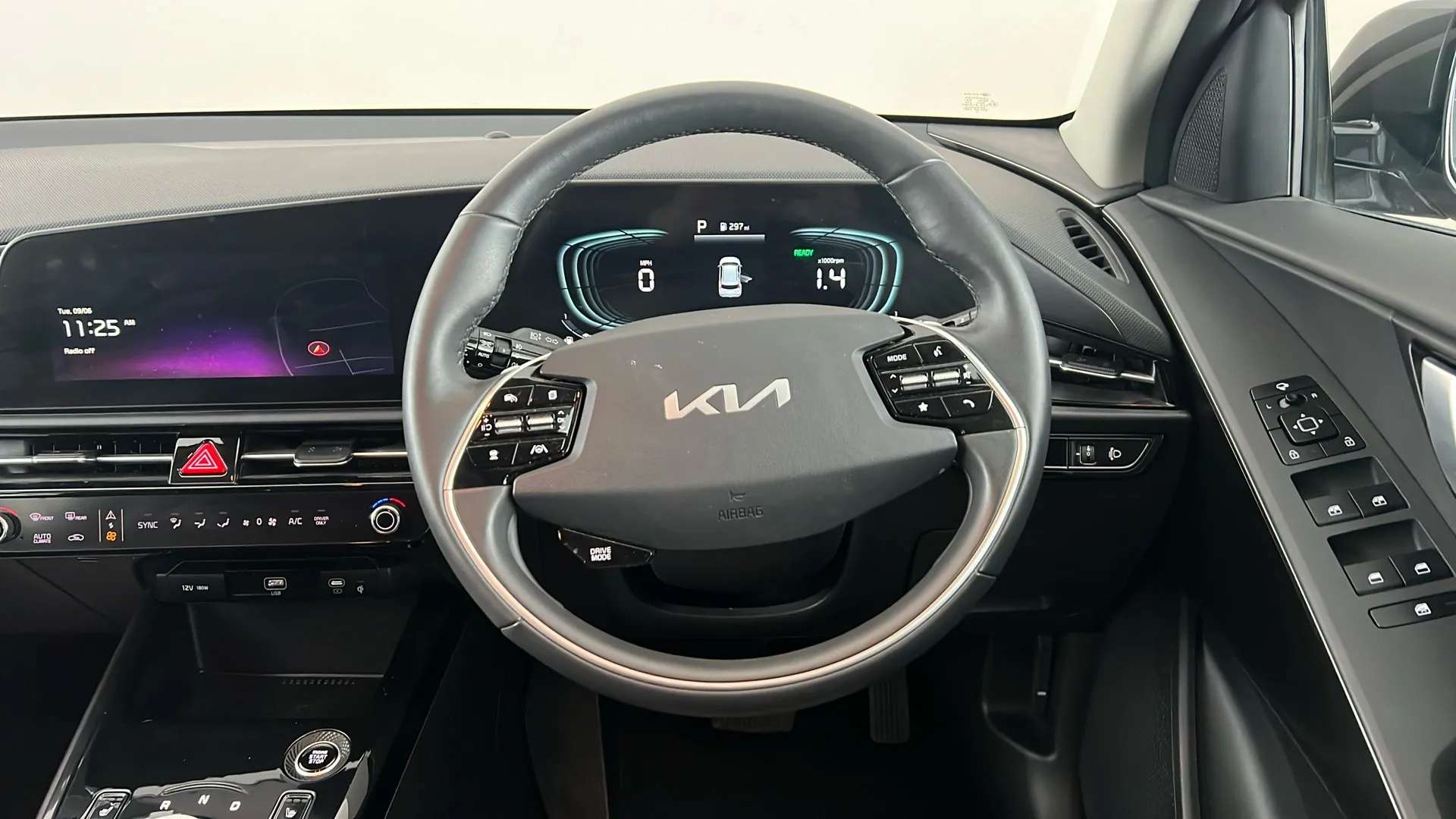 2023 KIA NIRO 2023 KIA NIRO