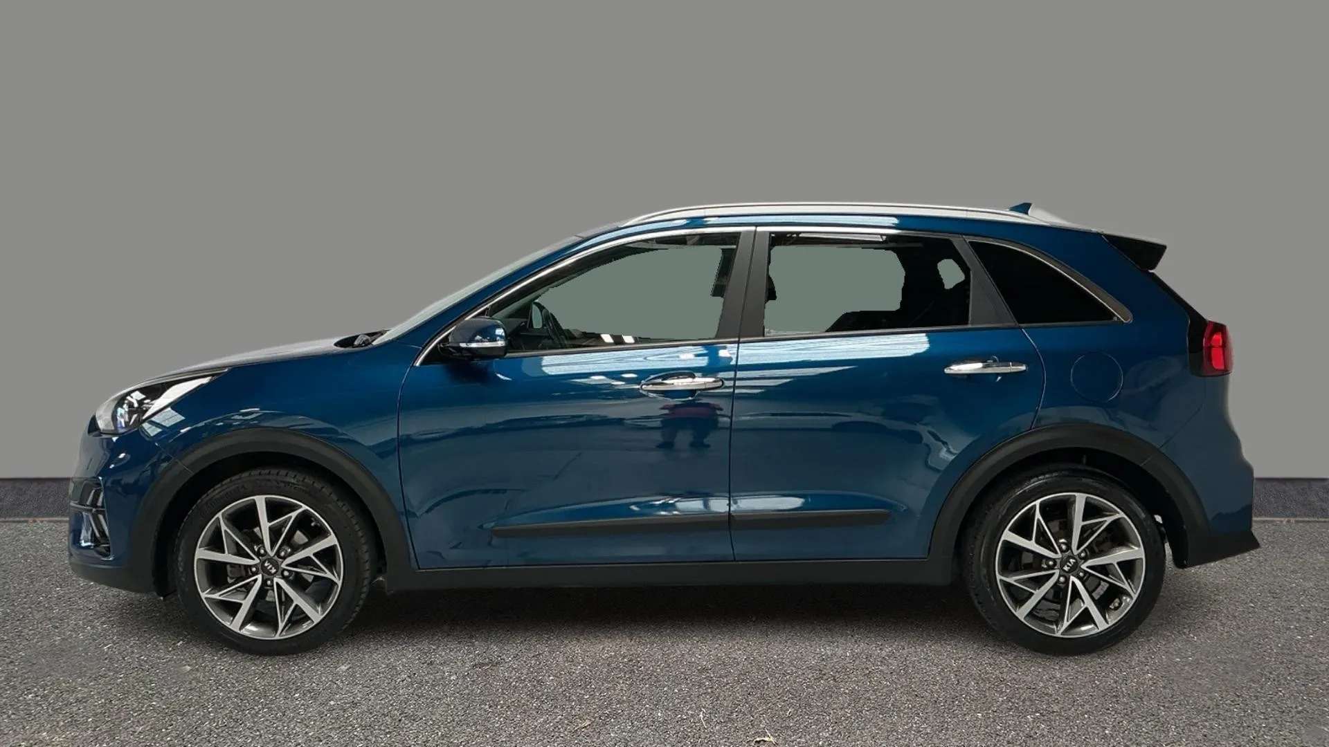A 2021 KIA NIRO 1.6 GDi Hybrid 3 DCT A 2021 KIA NIRO 1.6 GDi Hybrid 3 DCT