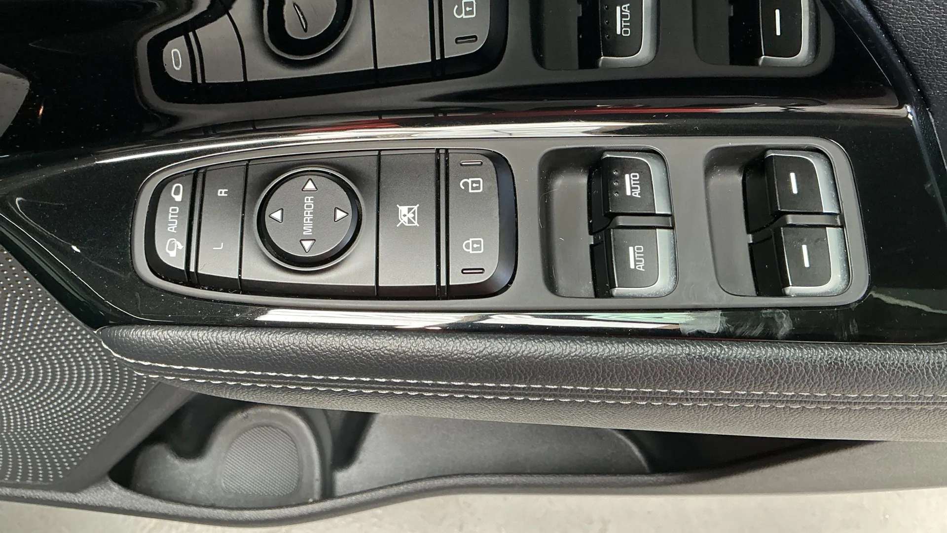 2021 KIA NIRO 2021 KIA NIRO