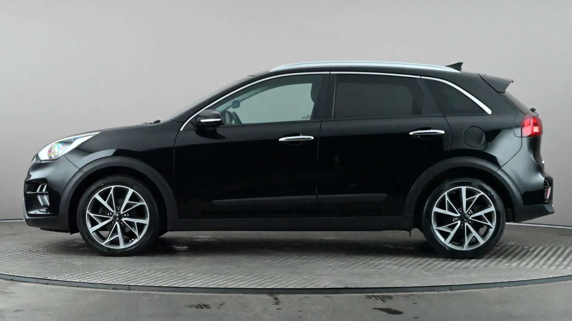 A 2019 KIA NIRO 1.6 GDi Hybrid 3 DCT A 2019 KIA NIRO 1.6 GDi Hybrid 3 DCT