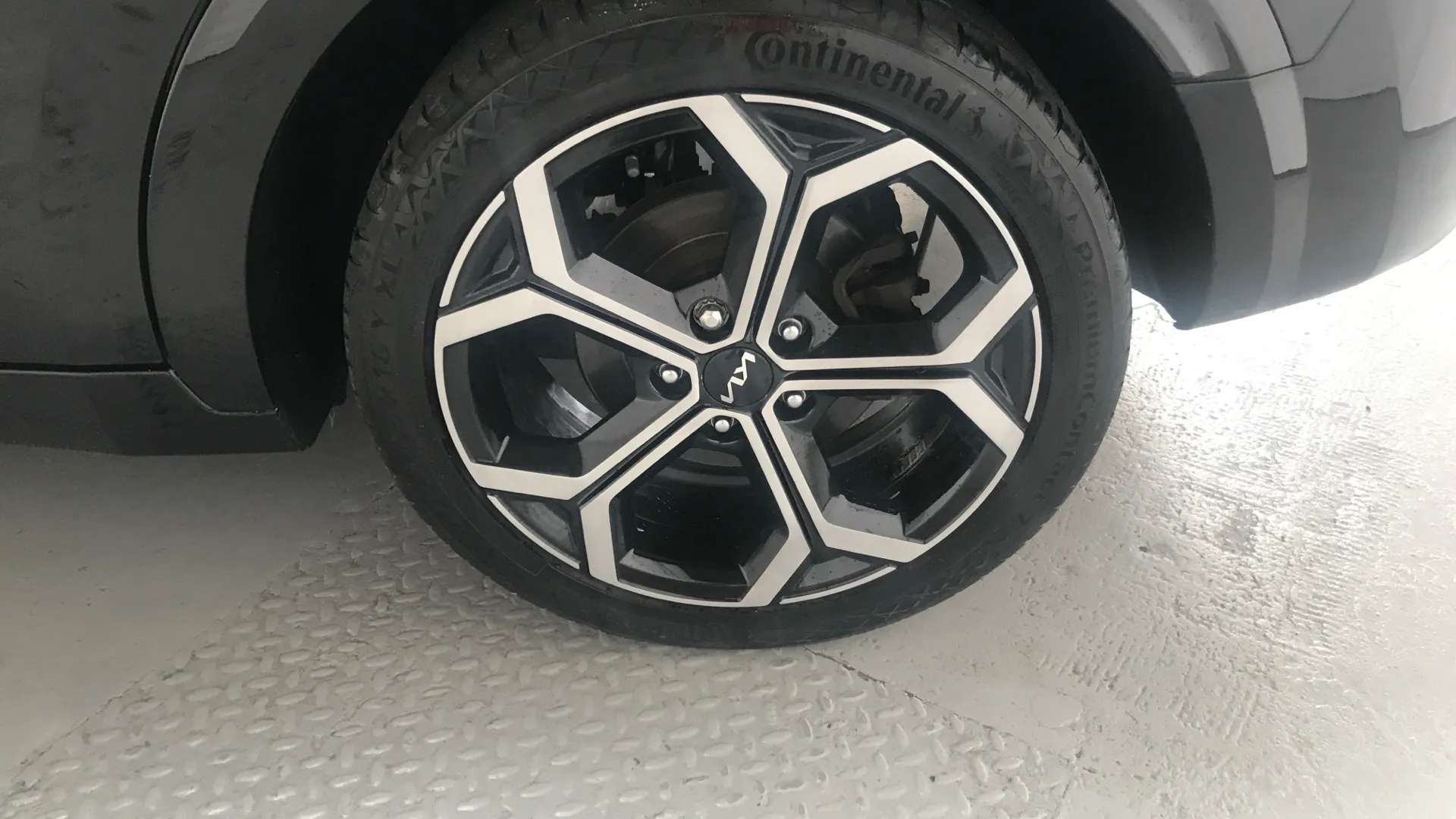 2023 KIA NIRO 2023 KIA NIRO