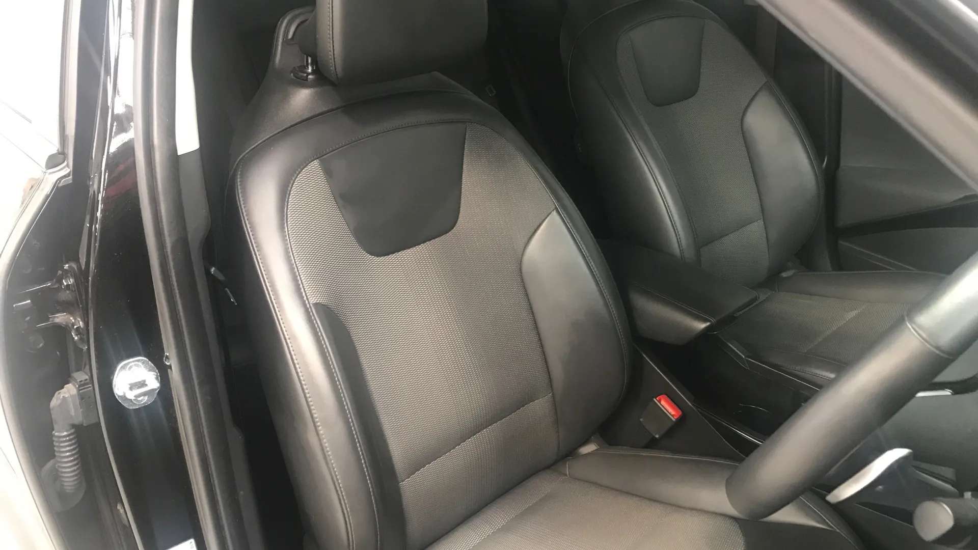 2023 KIA NIRO 2023 KIA NIRO