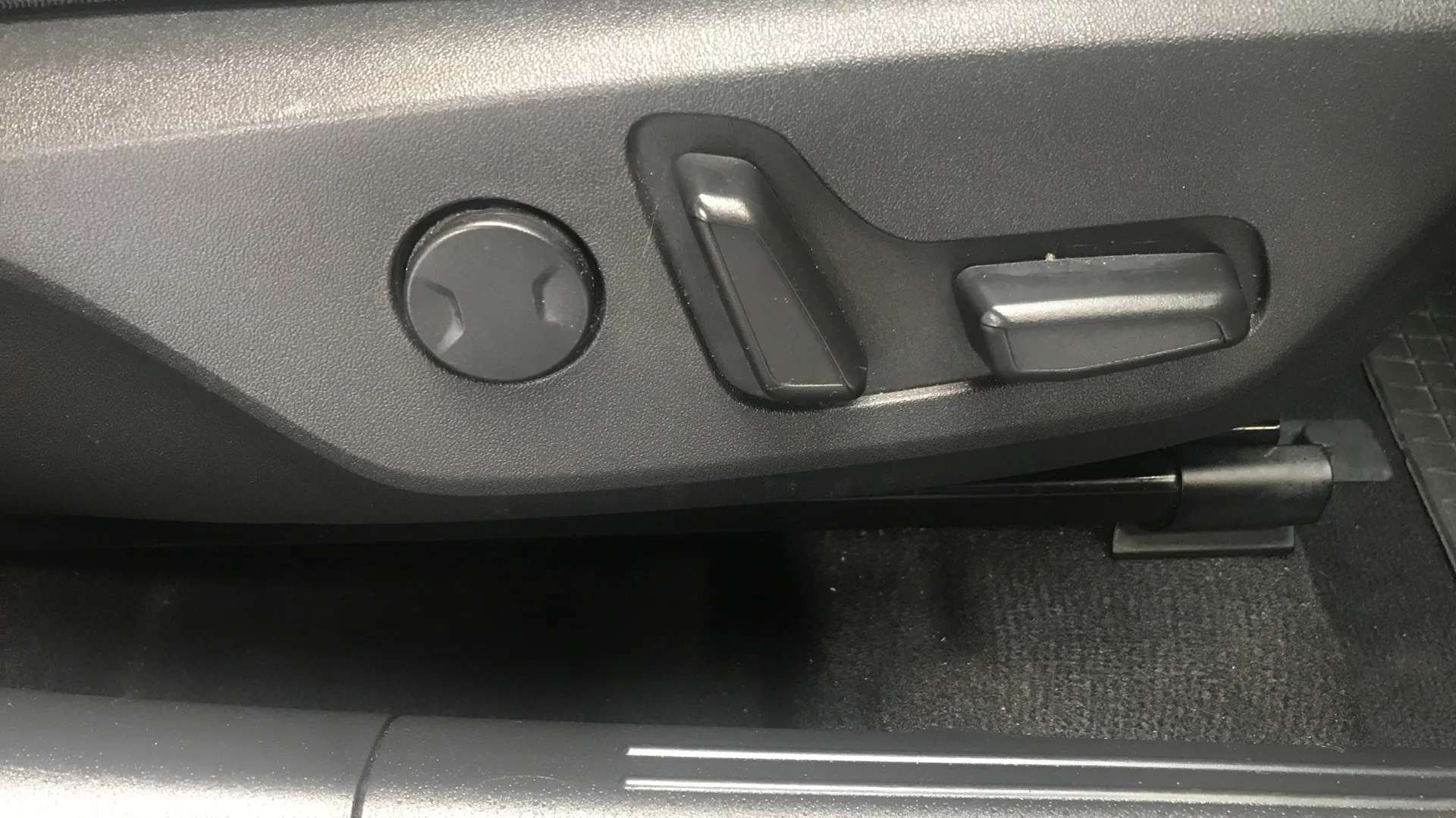 2023 KIA NIRO 2023 KIA NIRO