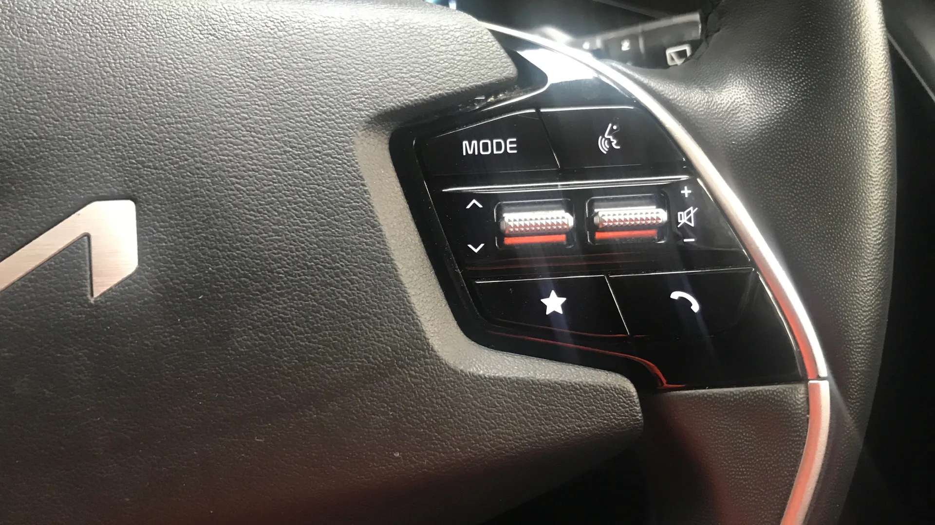 2023 KIA NIRO 2023 KIA NIRO