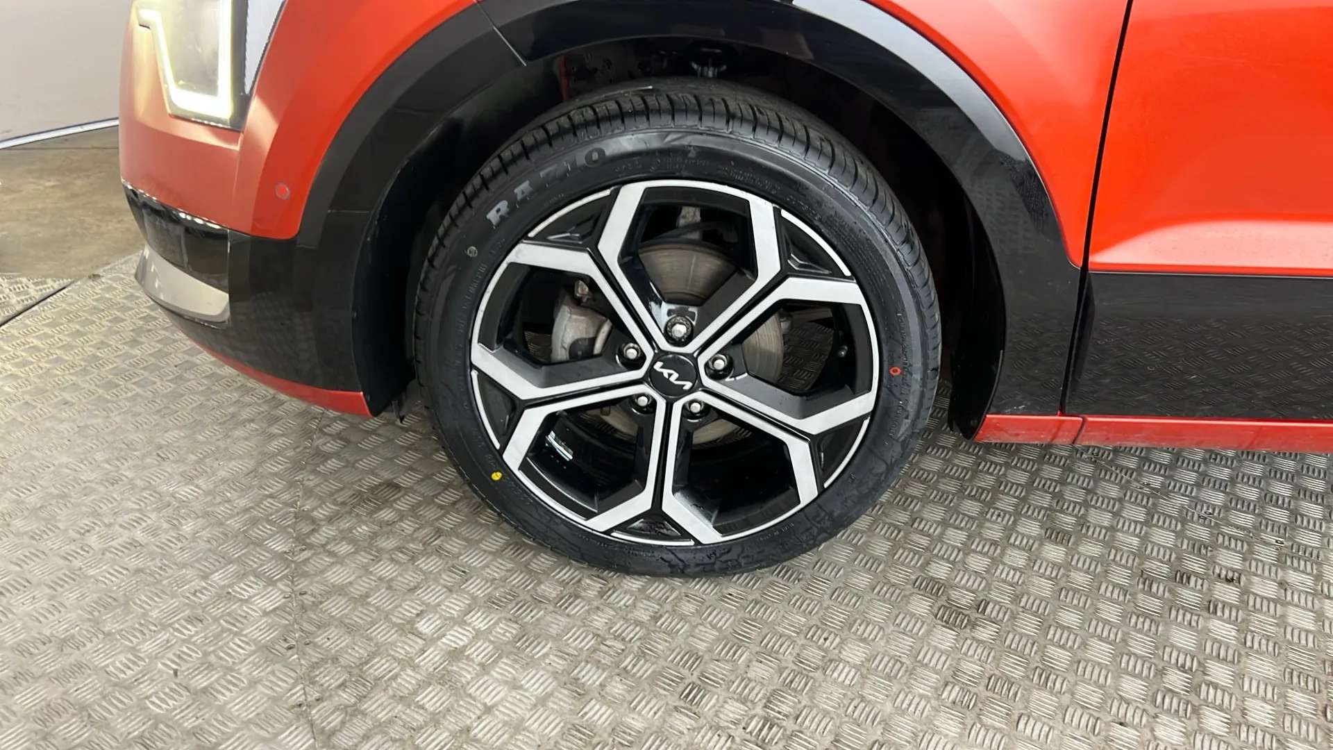 2023 KIA NIRO 2023 KIA NIRO