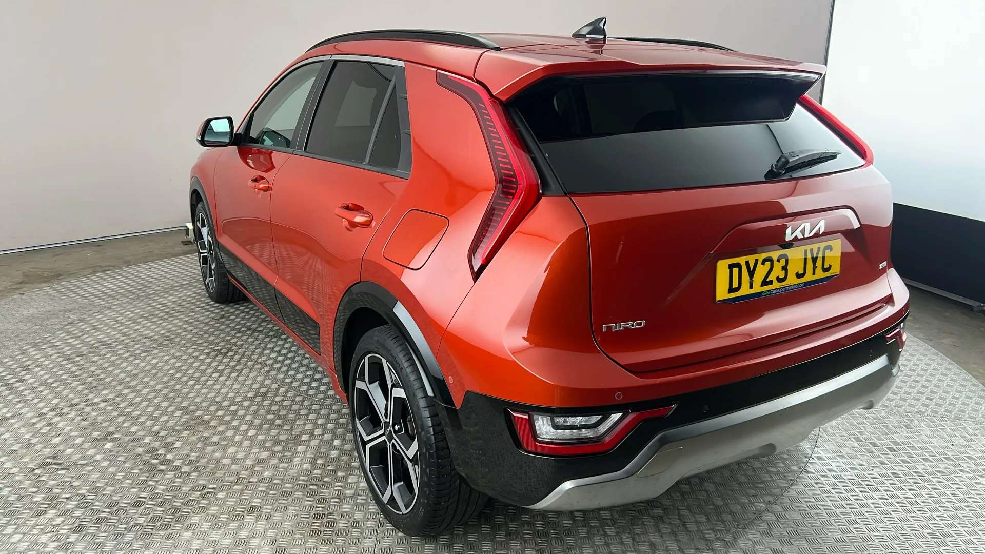 2023 KIA NIRO 2023 KIA NIRO