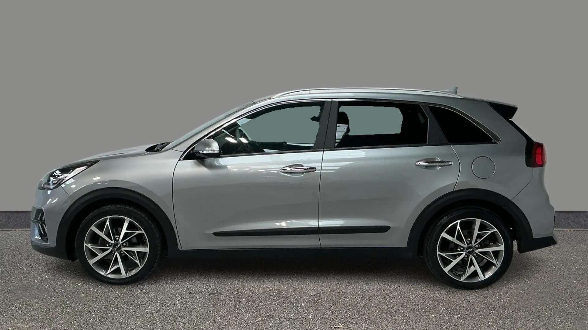 A 2022 KIA NIRO 1.6 GDi Hybrid 4 DCT A 2022 KIA NIRO 1.6 GDi Hybrid 4 DCT