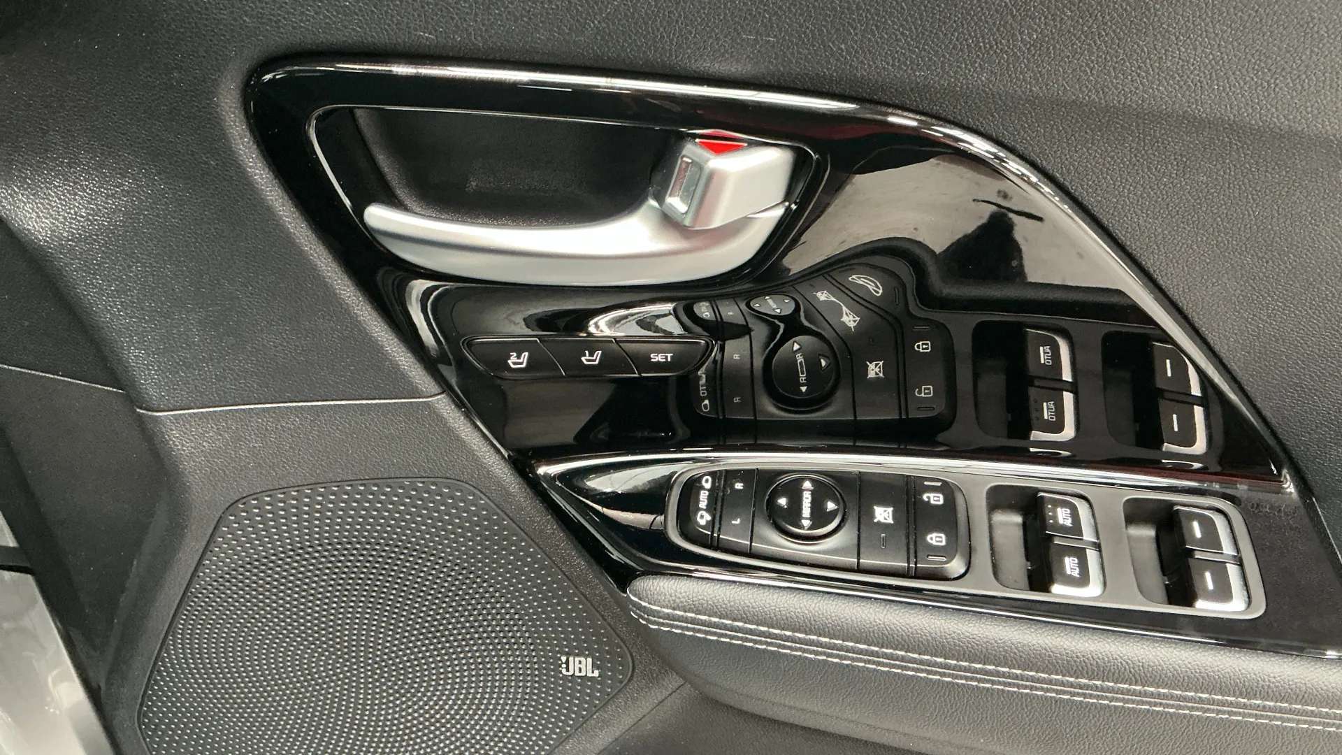 2022 KIA NIRO 2022 KIA NIRO