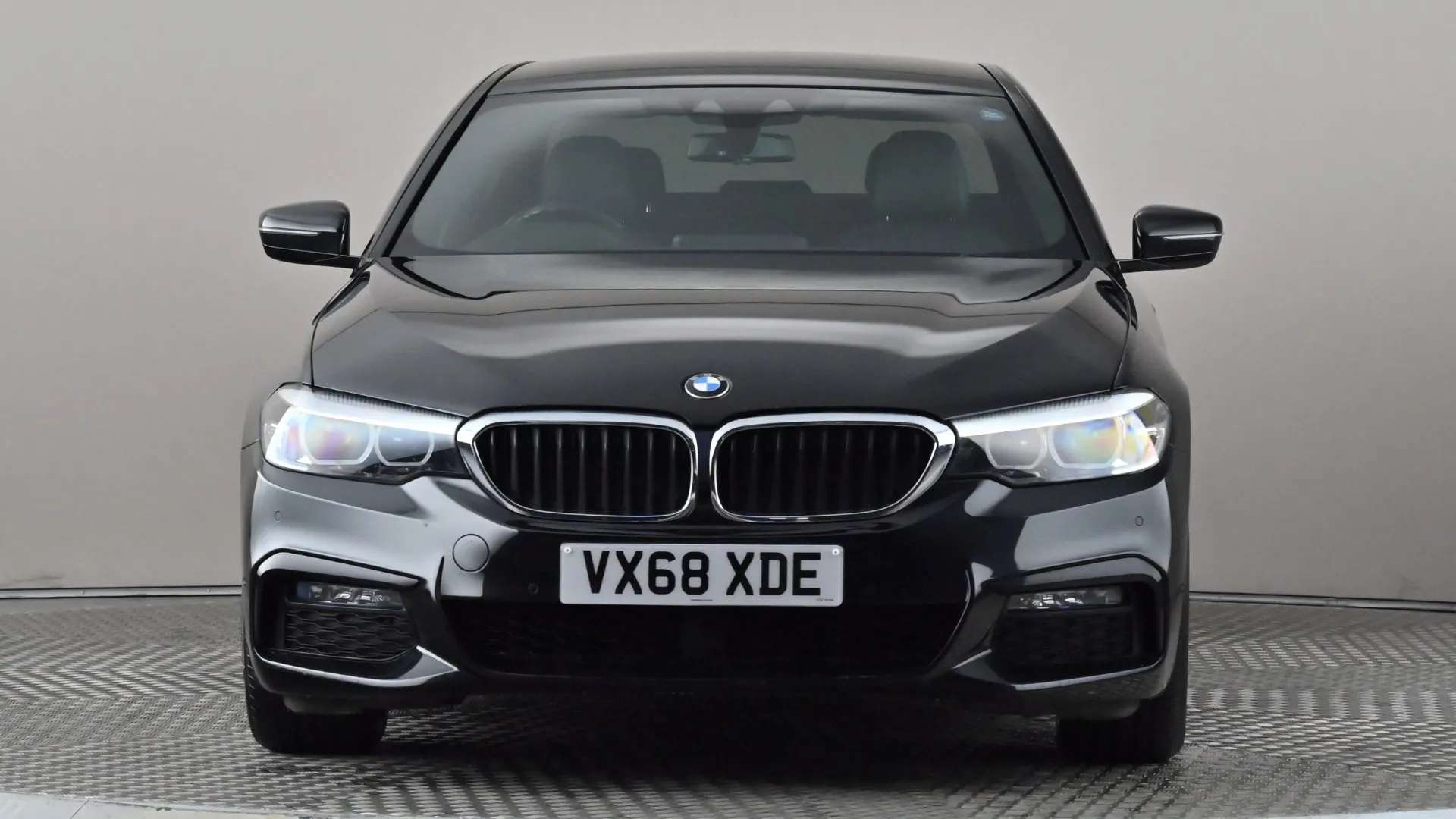 A 2018 BMW 5 SERIES 520i M Sport Auto A 2018 BMW 5 SERIES 520i M Sport Auto