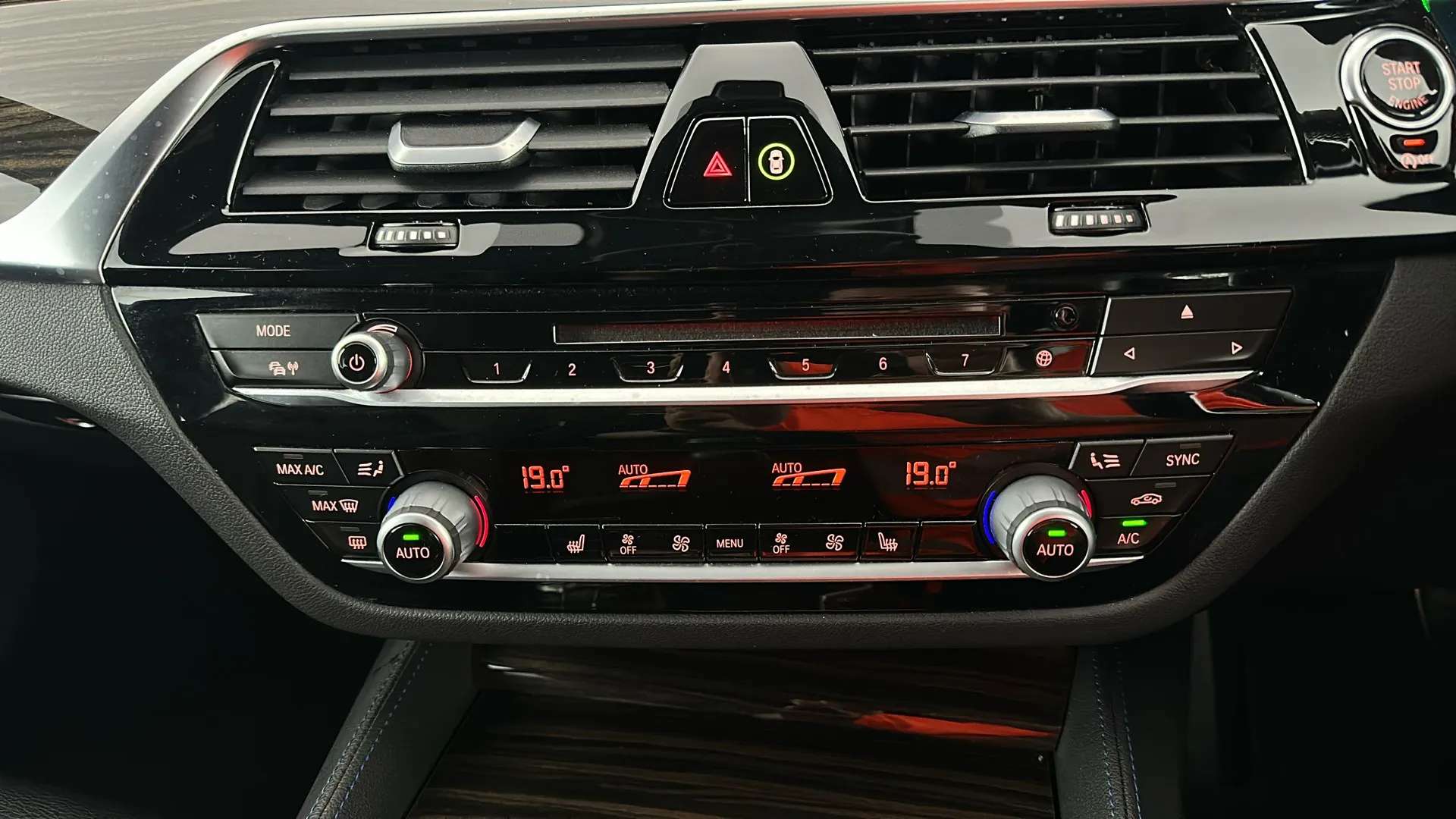2018 BMW 5 SERIES 2018 BMW 5 SERIES