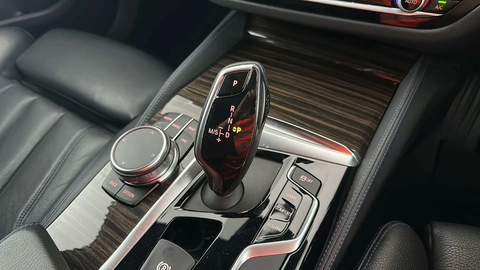 2018 BMW 5 SERIES 2018 BMW 5 SERIES