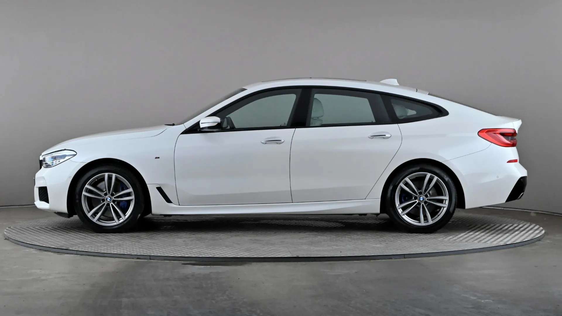A 2018 BMW 6 SERIES GT 630i M Sport Auto A 2018 BMW 6 SERIES GT 630i M Sport Auto