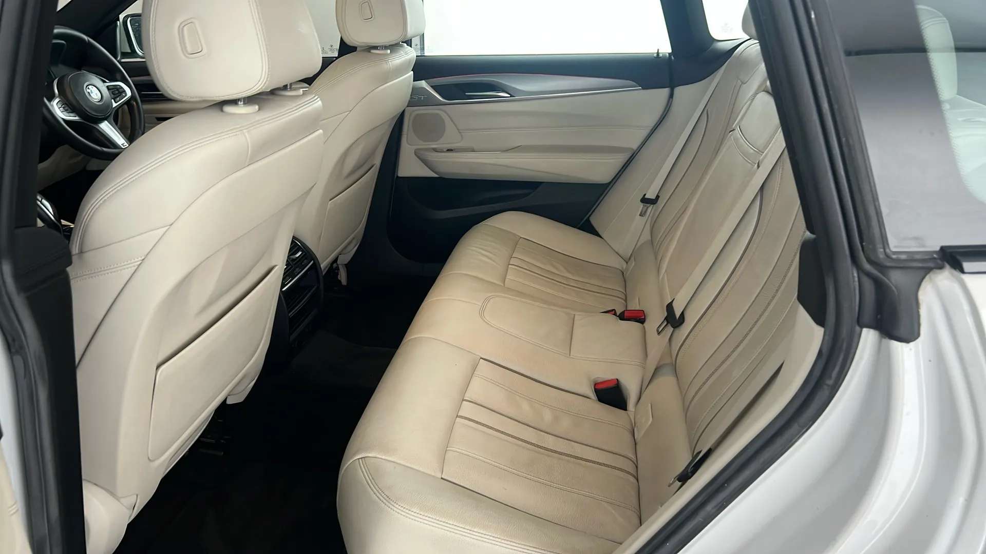 2018 BMW 6 SERIES GT 2018 BMW 6 SERIES GT