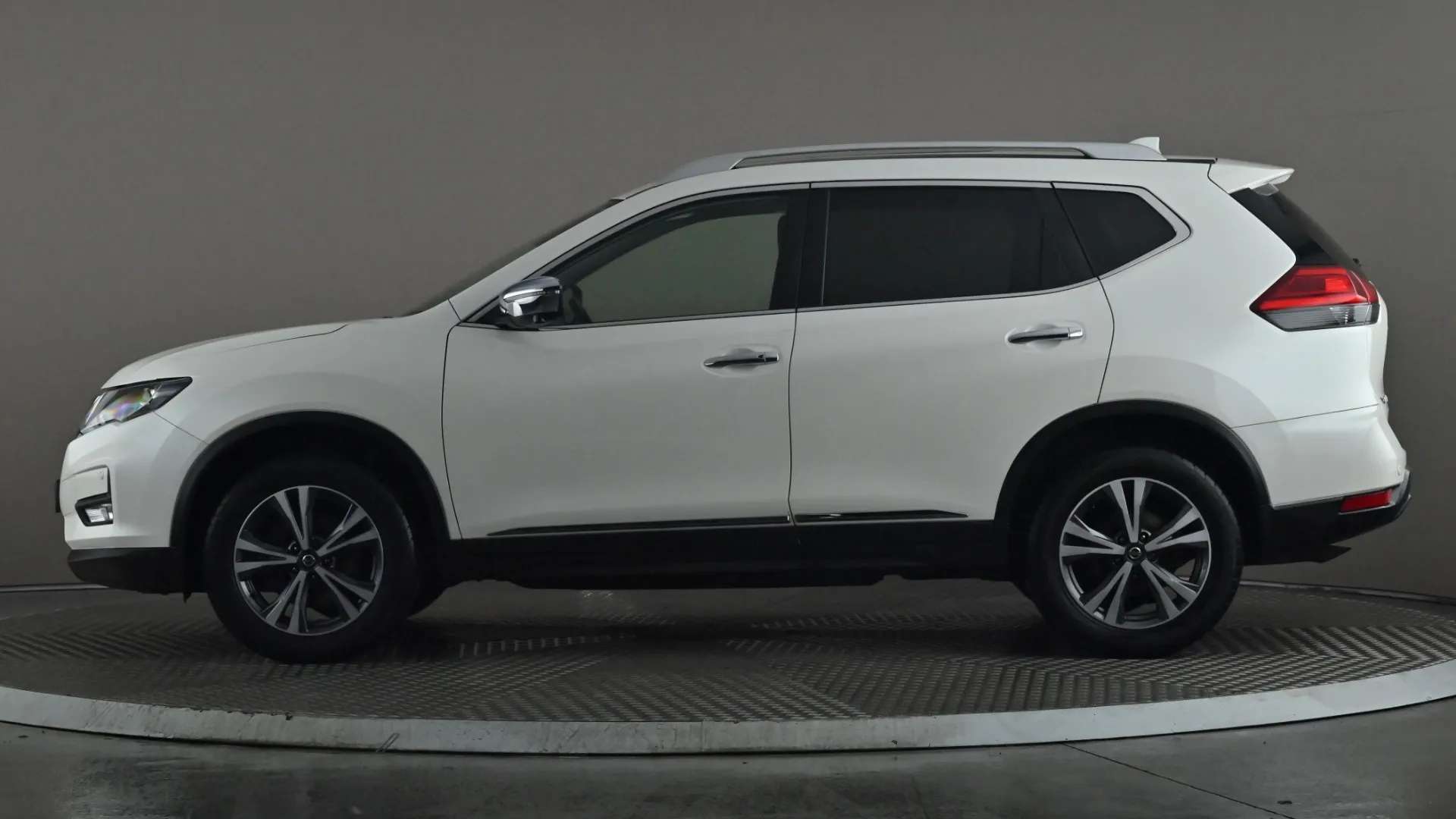 2019 NISSAN X-TRAIL 2019 NISSAN X-TRAIL