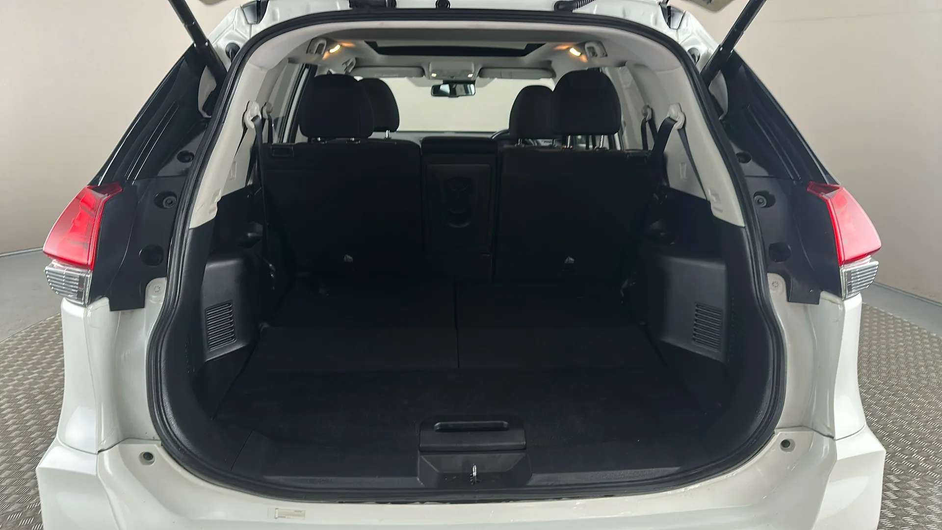 2019 NISSAN X-TRAIL 2019 NISSAN X-TRAIL