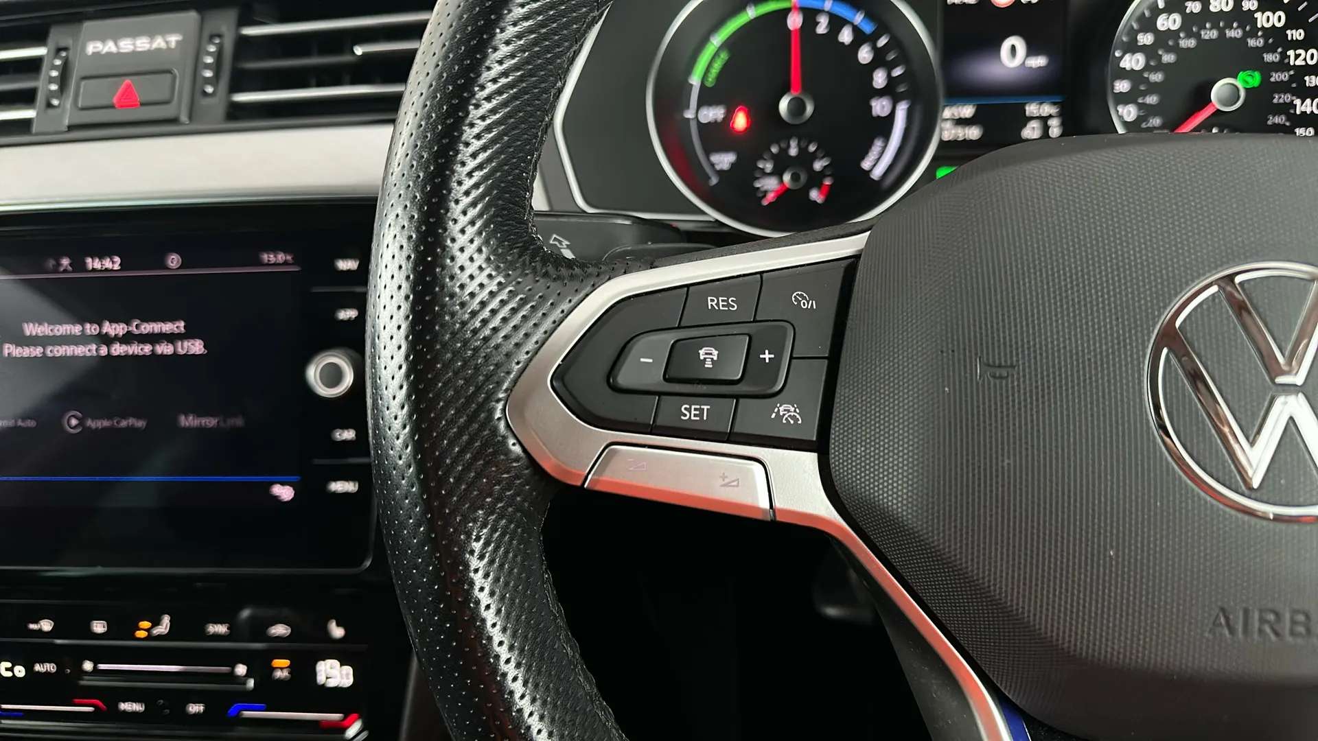 2022 VOLKSWAGEN PASSAT 2022 VOLKSWAGEN PASSAT