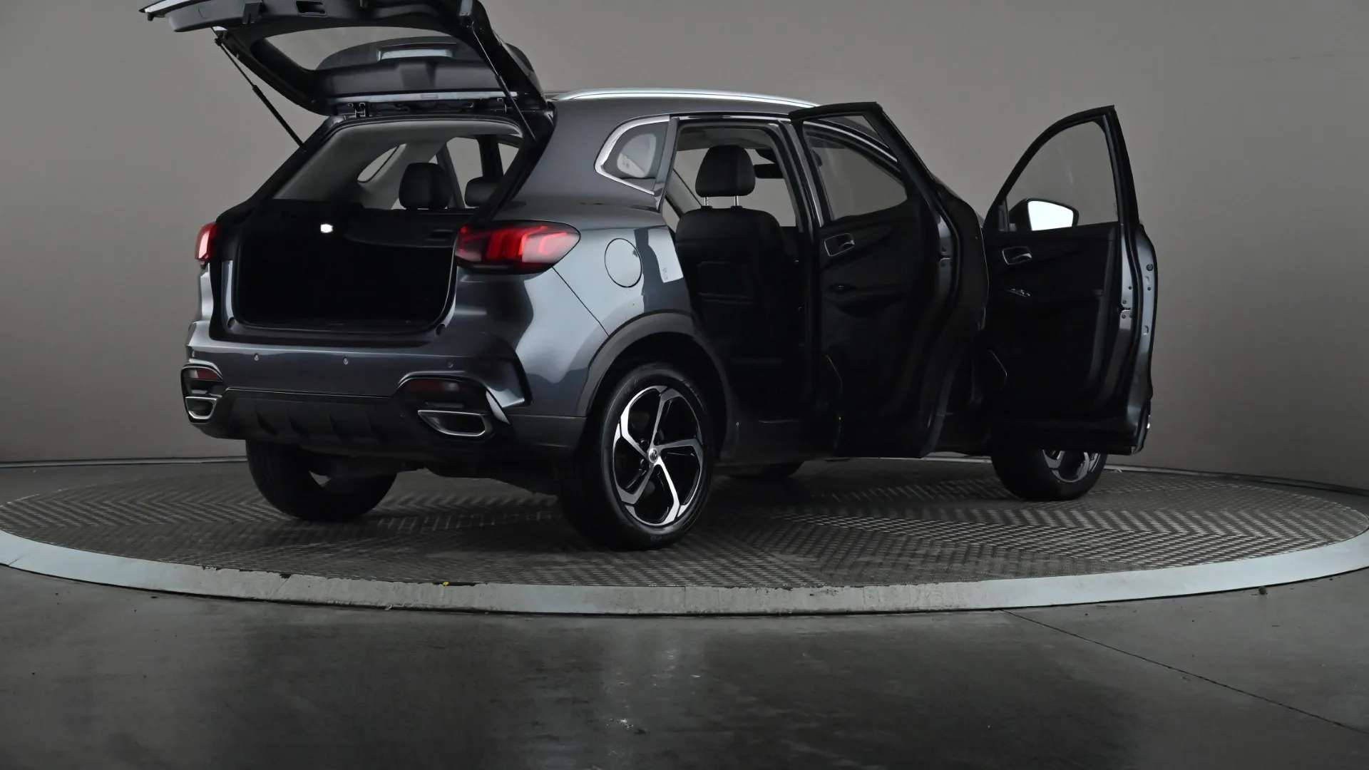 2023 MG MOTOR UK HS 2023 MG MOTOR UK HS