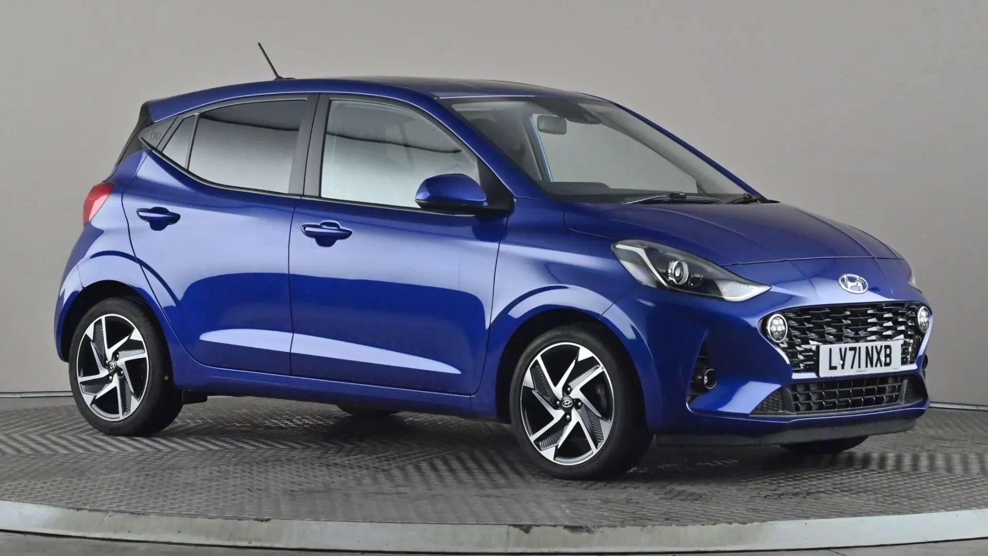 A 2021 HYUNDAI I10 1.0 MPi Premium Auto A 2021 HYUNDAI I10 1.0 MPi Premium Auto