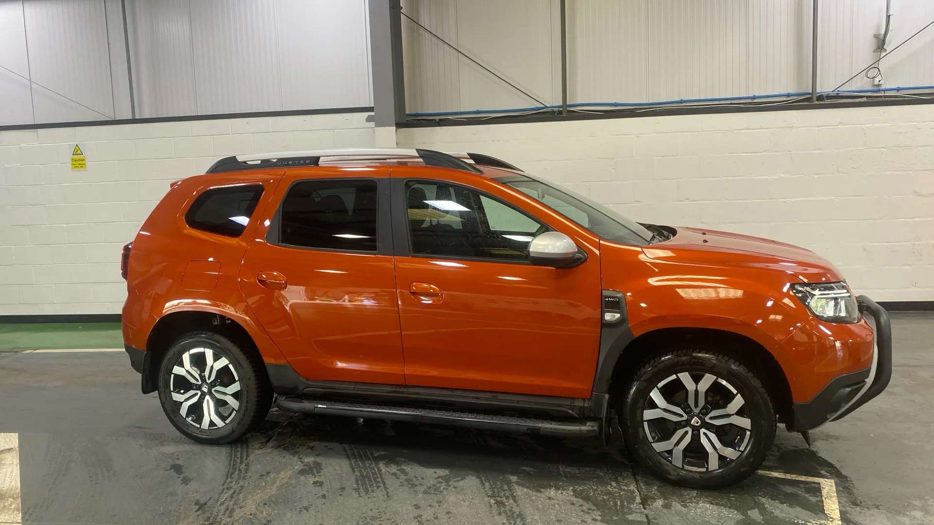 A 2021 DACIA DUSTER 1.5 Blue dCi Prestige 4X4 A 2021 DACIA DUSTER 1.5 Blue dCi Prestige 4X4