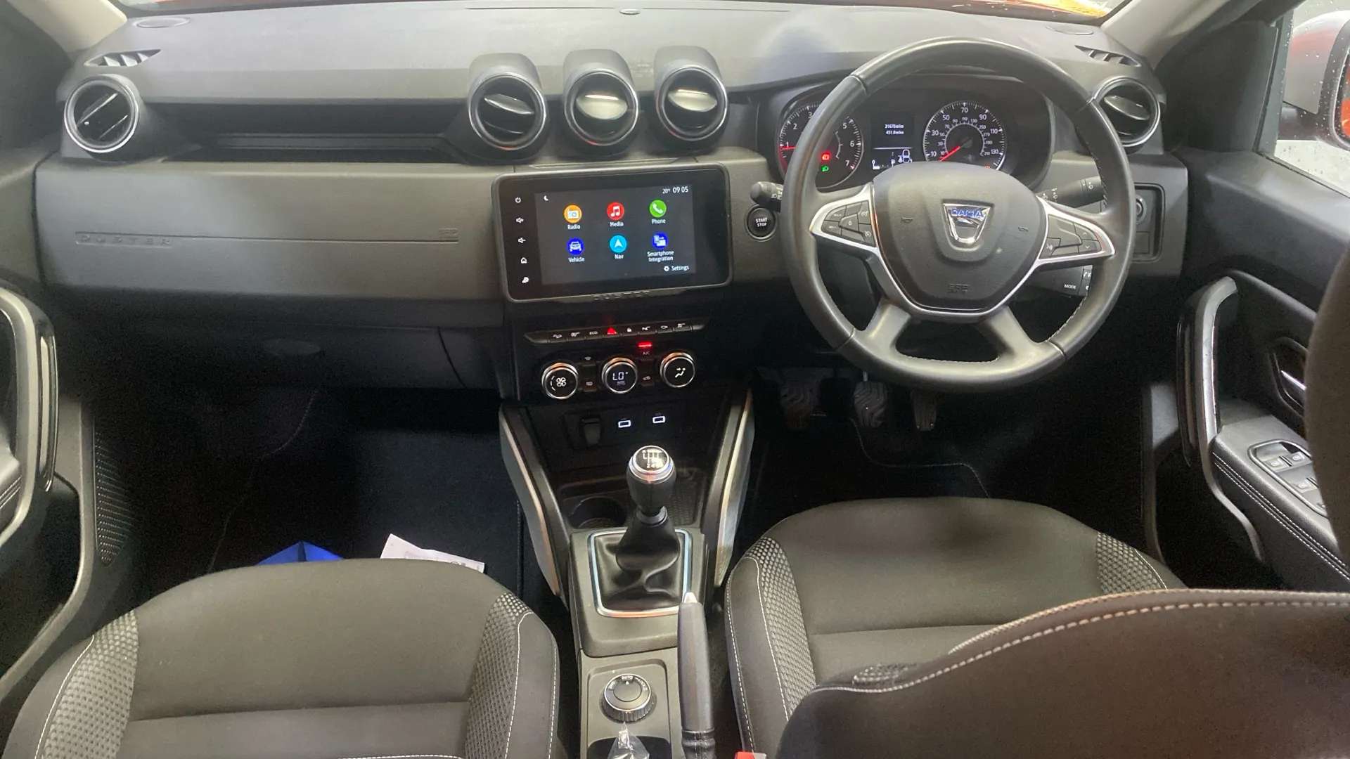 2021 DACIA DUSTER 2021 DACIA DUSTER