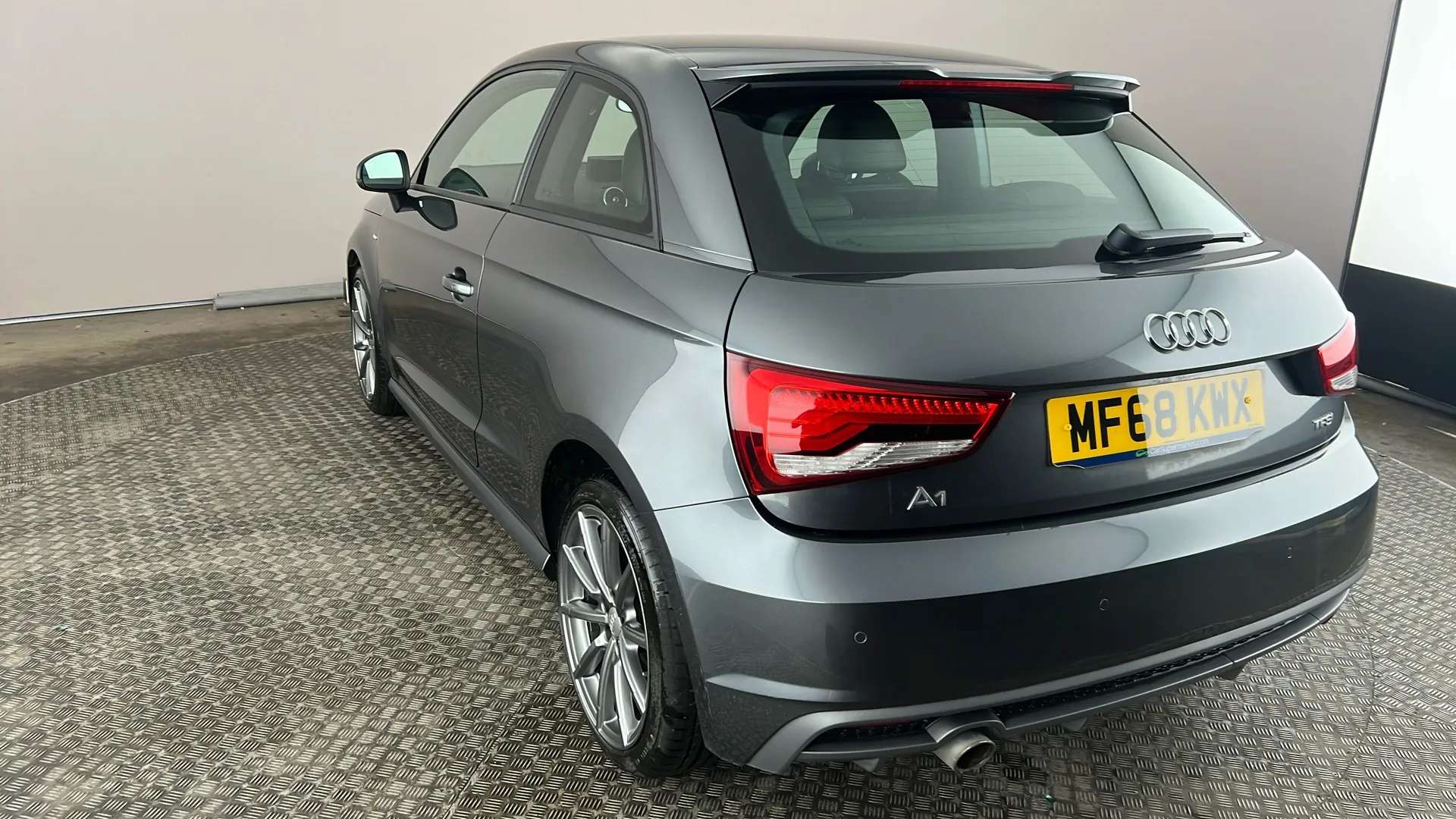 2018 AUDI A1 2018 AUDI A1