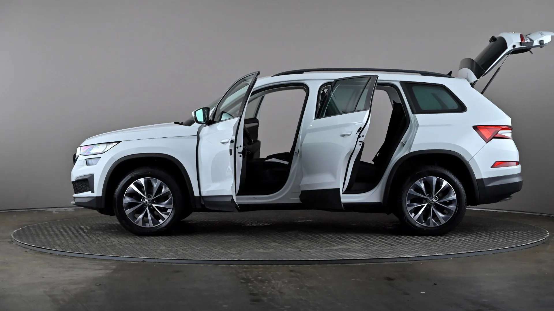 2023 SKODA KODIAQ 2023 SKODA KODIAQ