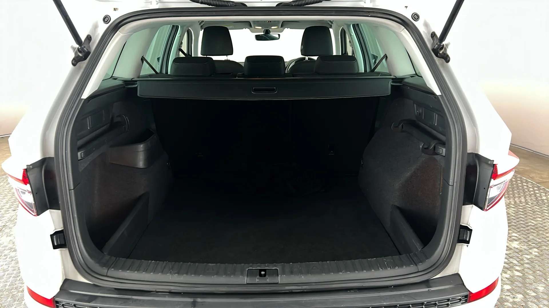 2023 SKODA KODIAQ 2023 SKODA KODIAQ