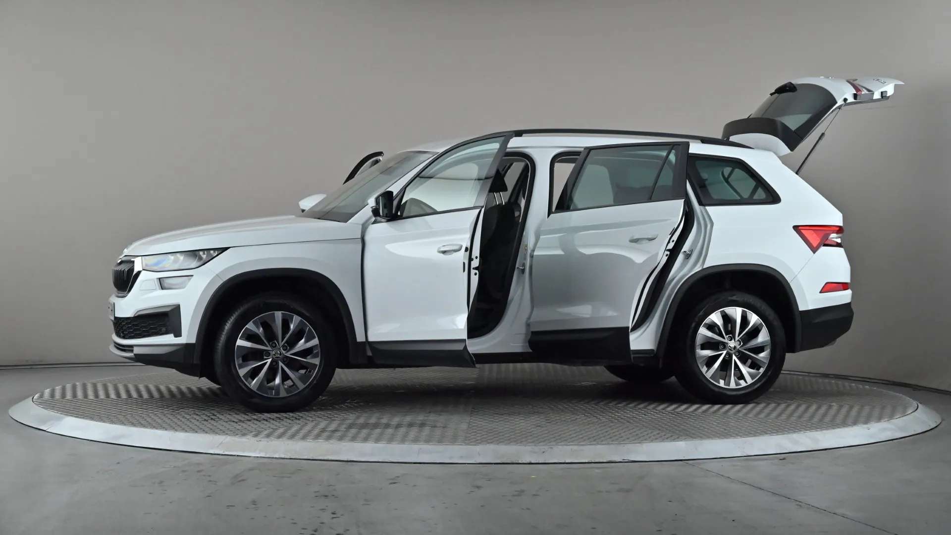 2023 SKODA KODIAQ 2023 SKODA KODIAQ