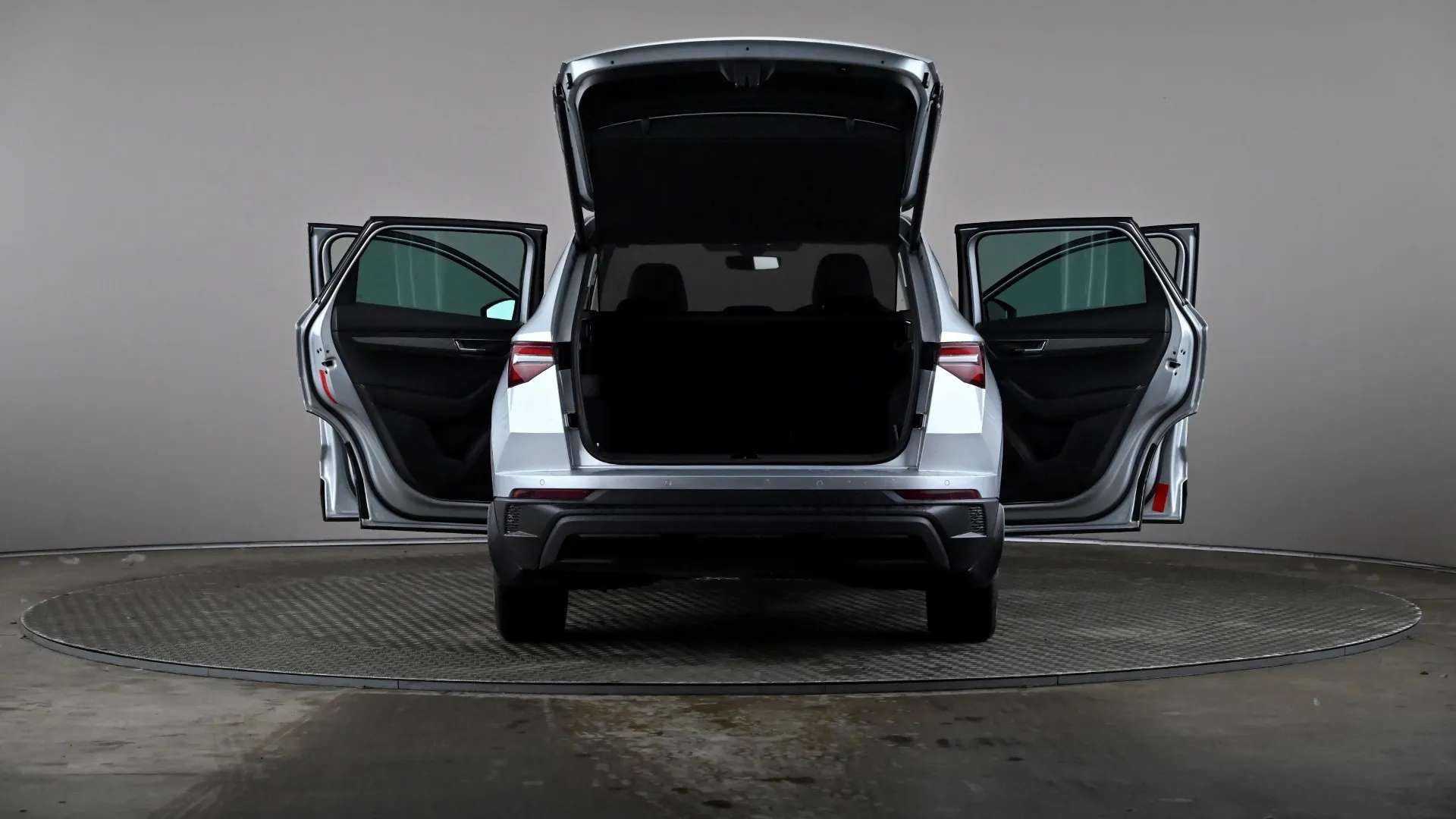 2023 SKODA KAROQ 2023 SKODA KAROQ