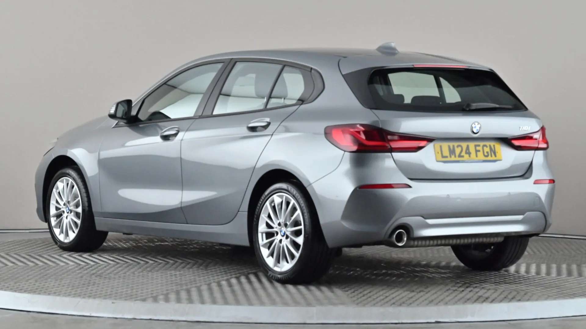 2024 BMW 1 SERIES 2024 BMW 1 SERIES