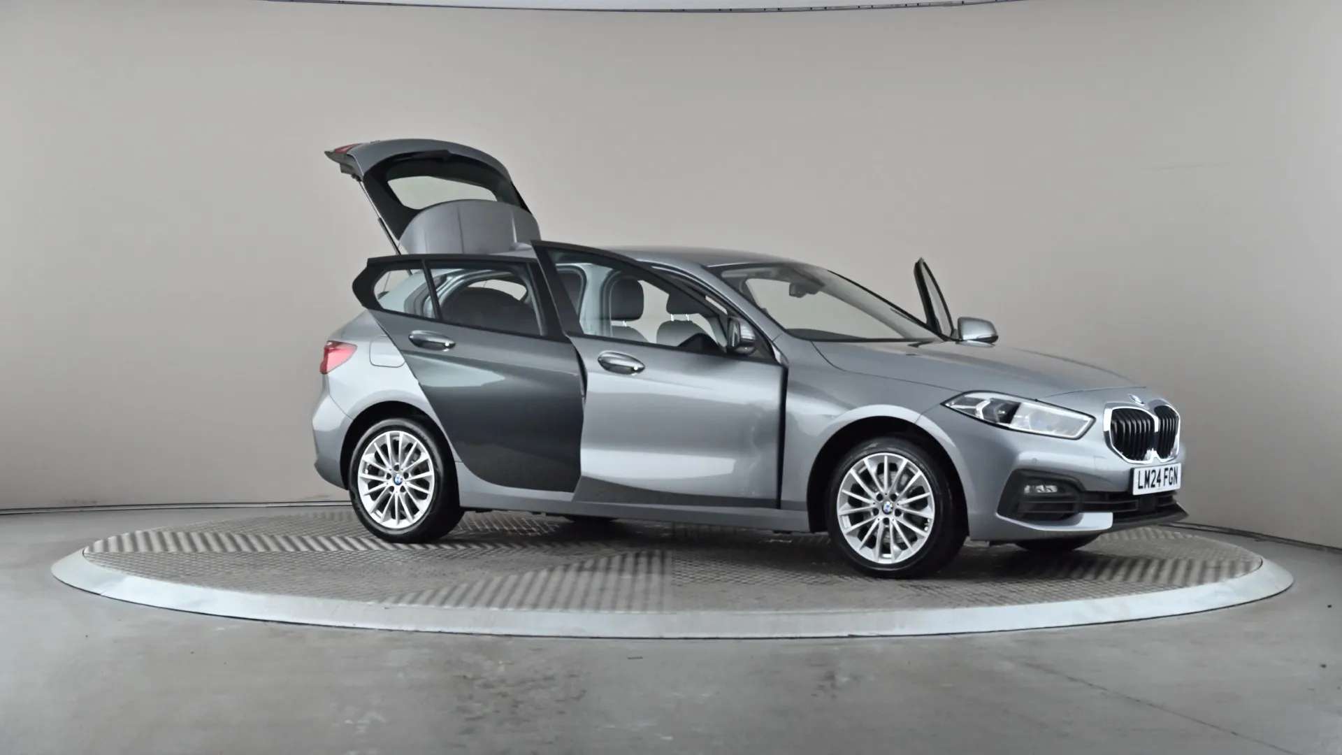 2024 BMW 1 SERIES 2024 BMW 1 SERIES