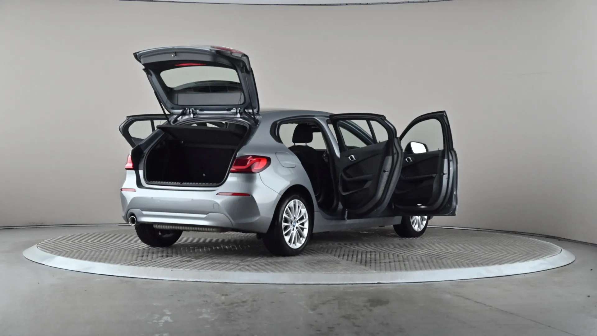 2024 BMW 1 SERIES 2024 BMW 1 SERIES